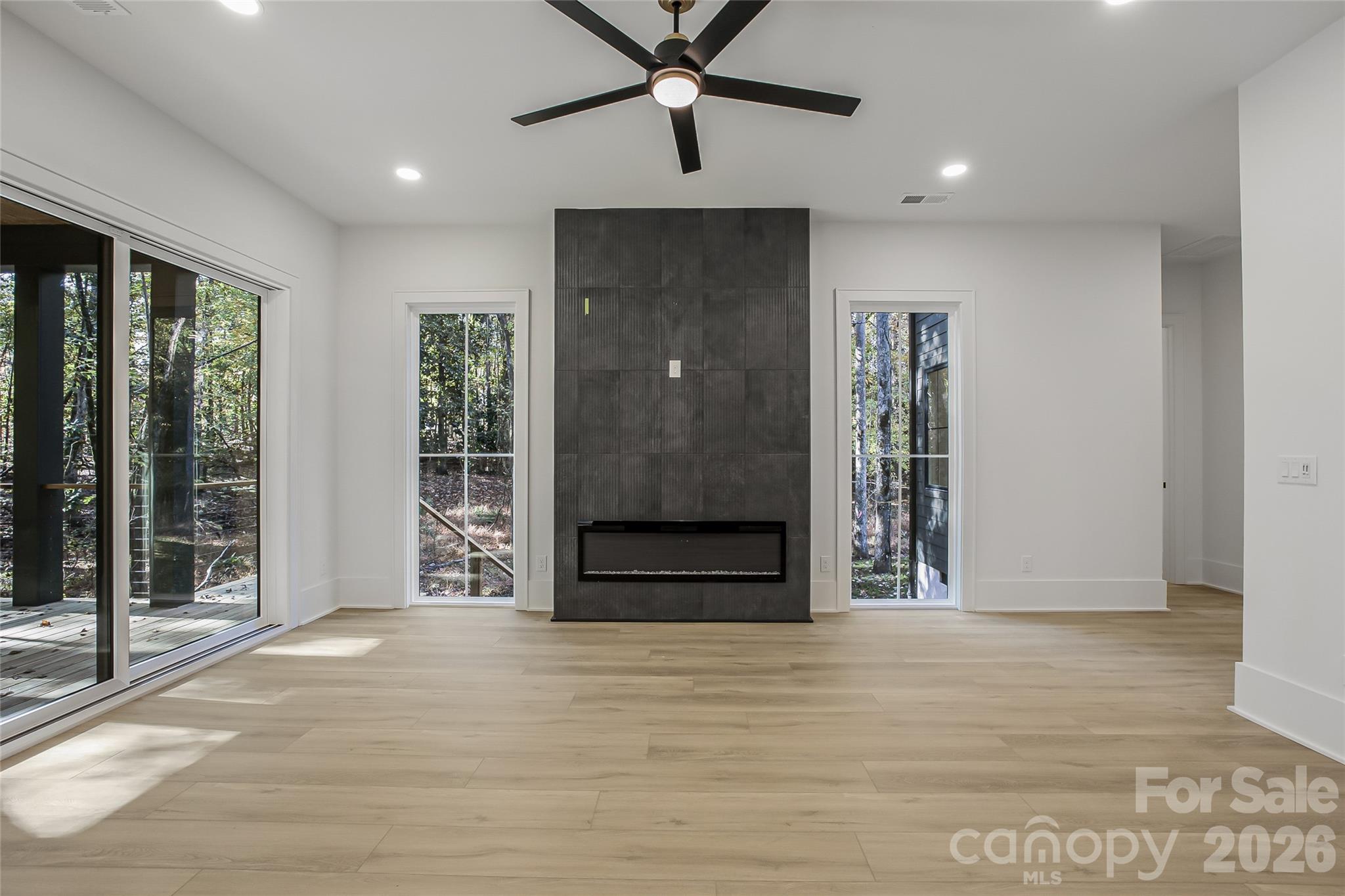 4221 Spring Street — Matthews