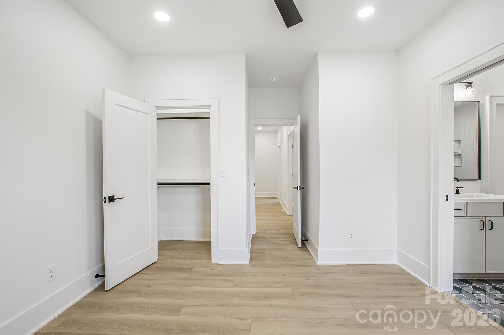 4221 Spring Street — Matthews