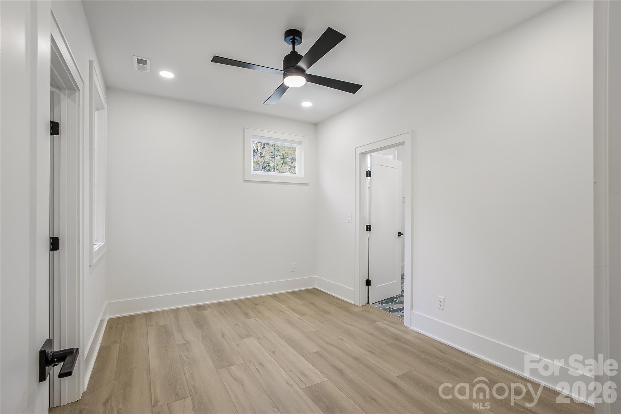 4221 Spring Street — Matthews