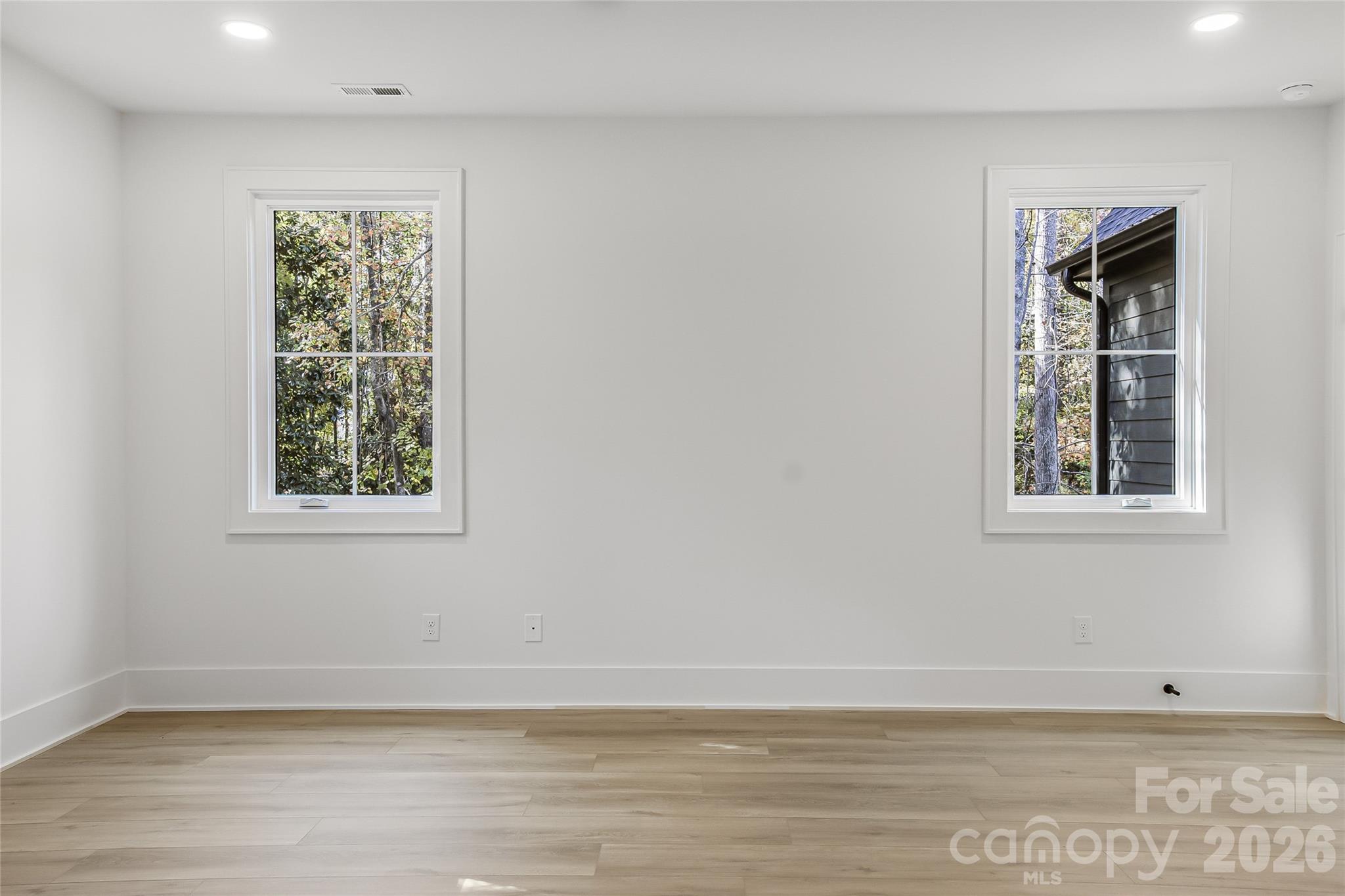 4221 Spring Street — Matthews