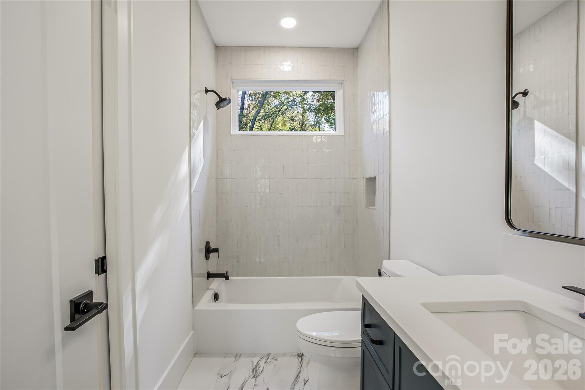 4221 Spring Street — Matthews