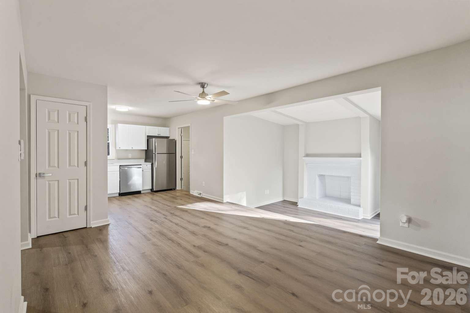 6134 Mayridge Drive — Charlotte
