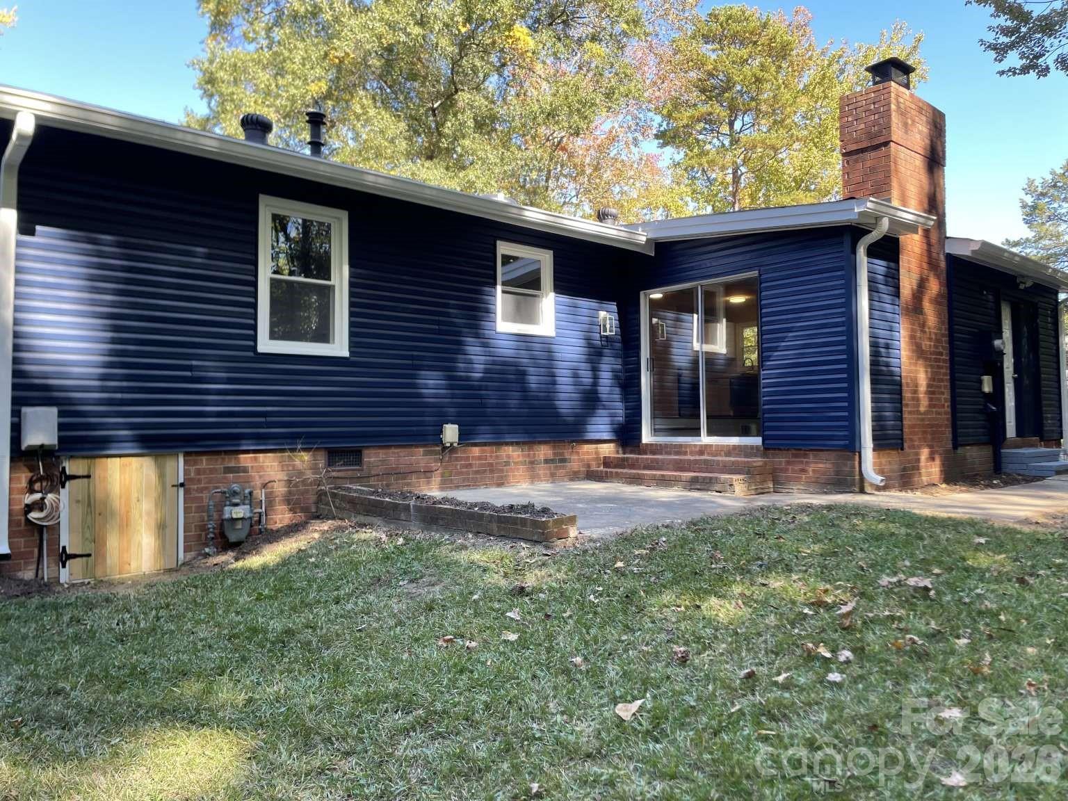 6134 Mayridge Drive — Charlotte