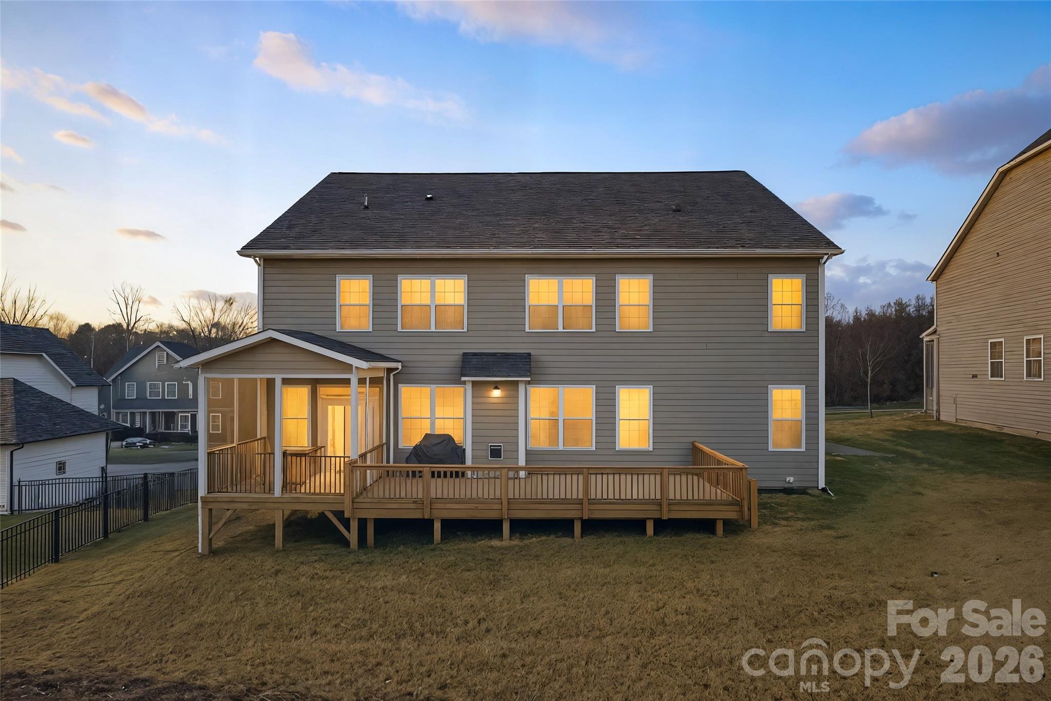 194 Forsythia Lane — Tega Cay