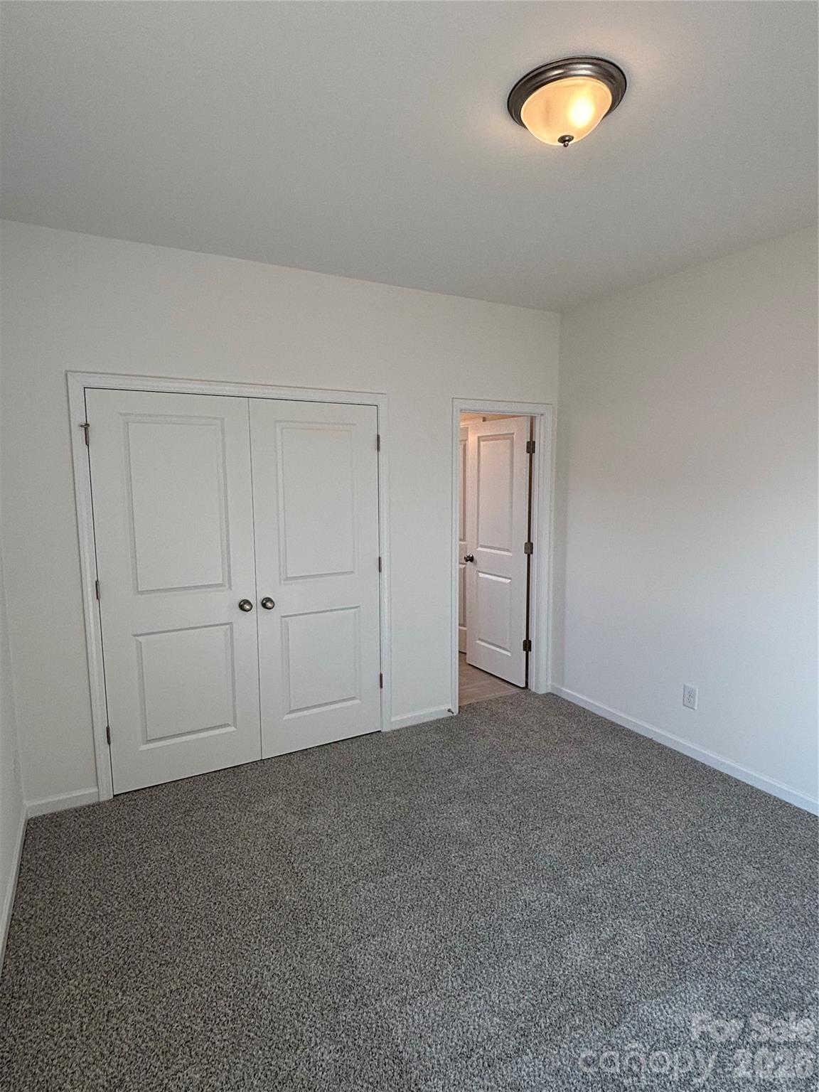 10221 Whitaker Pointe Drive — Huntersville