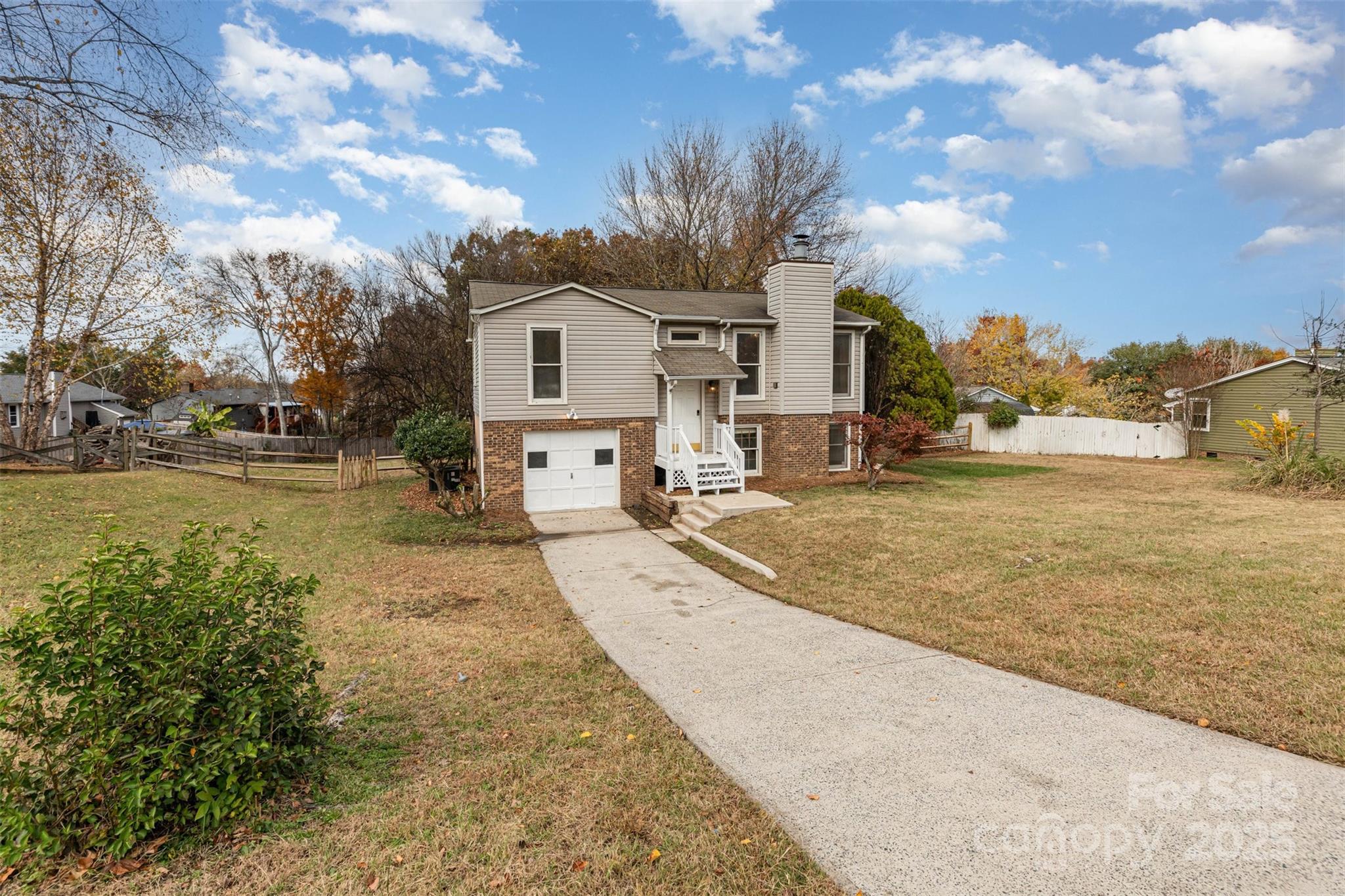 11031 Mallard Crossing Drive — Charlotte