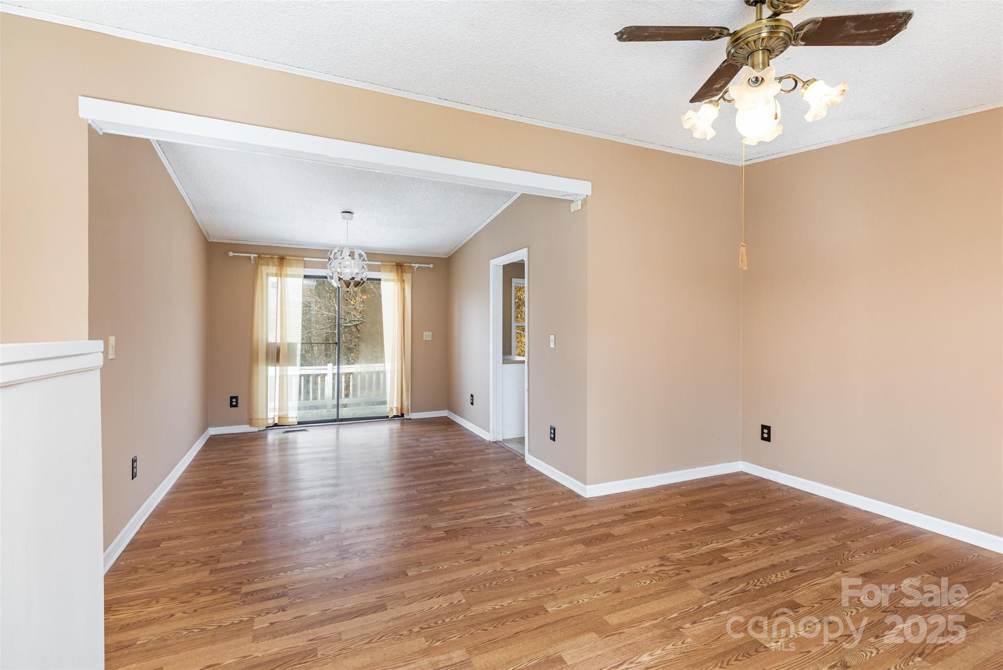 11031 Mallard Crossing Drive — Charlotte