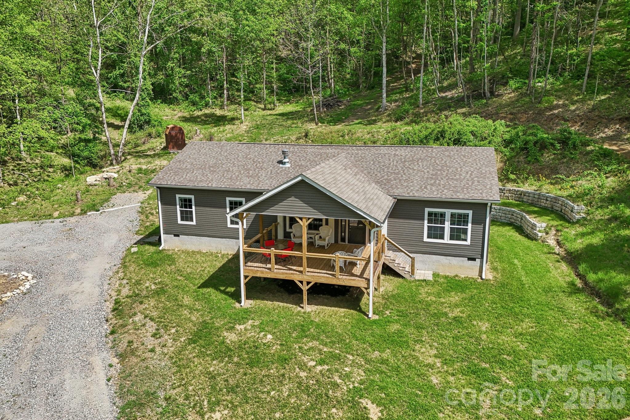 590 Willow Lane — Marshall