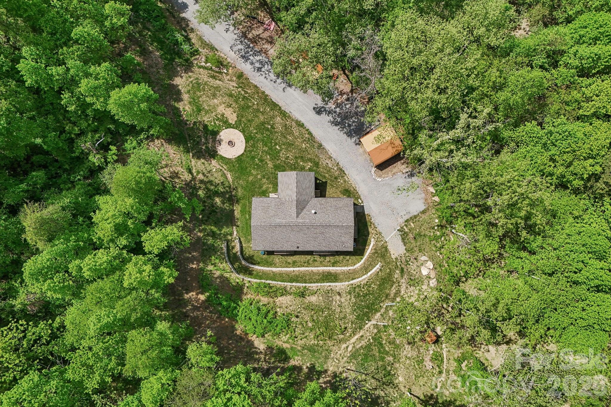 590 Willow Lane — Marshall