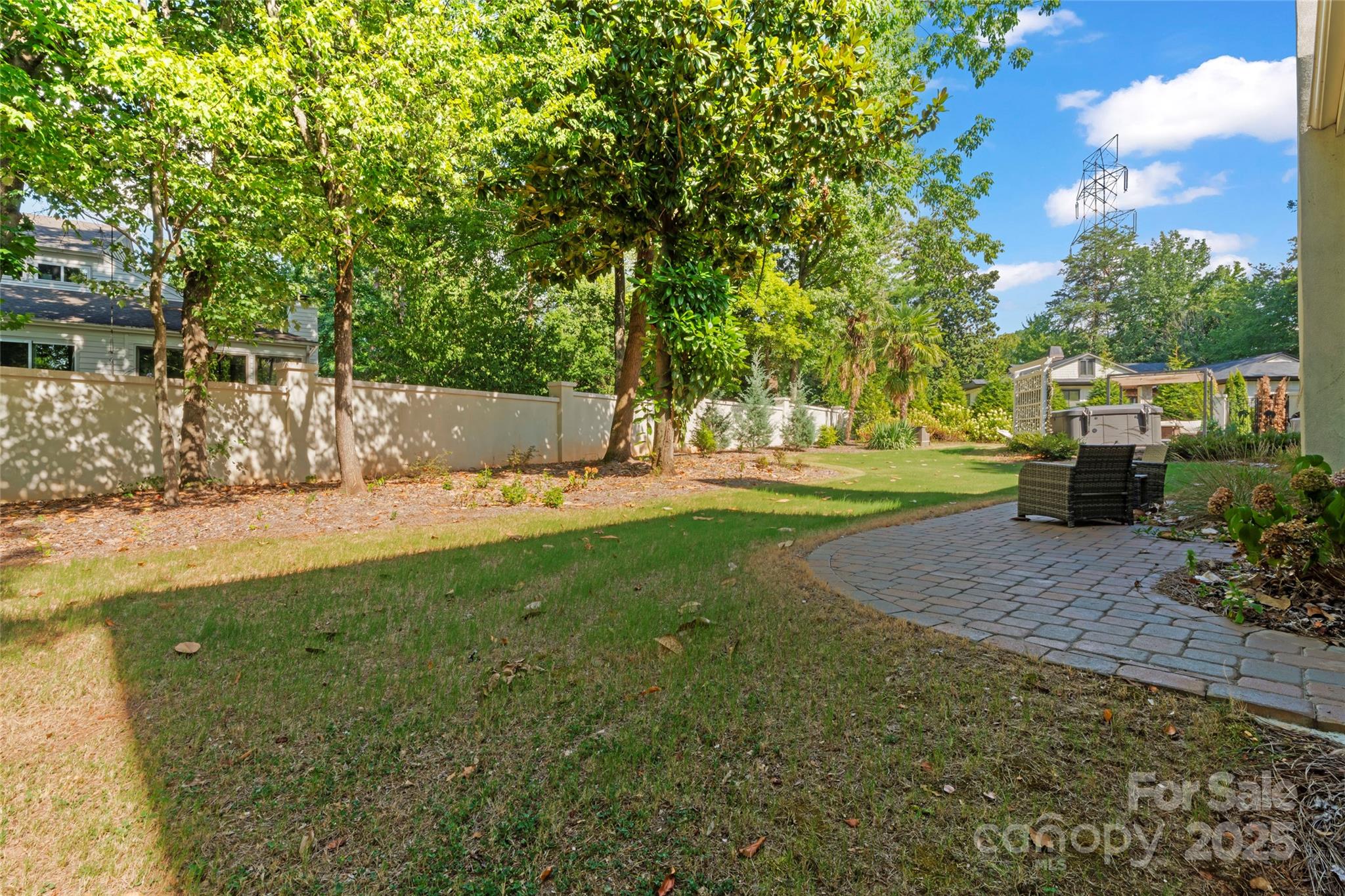 35 Heritage Drive — Clover