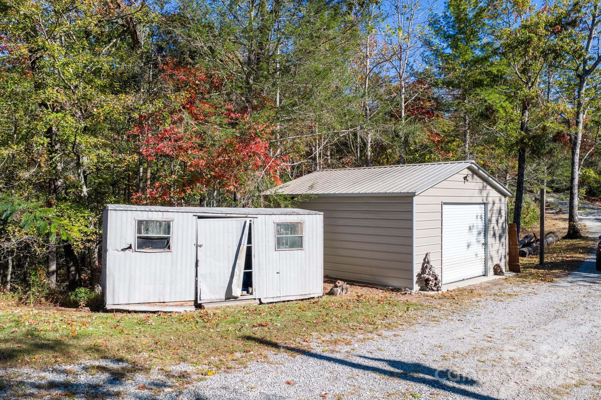 4441 Snyders Way — Lenoir