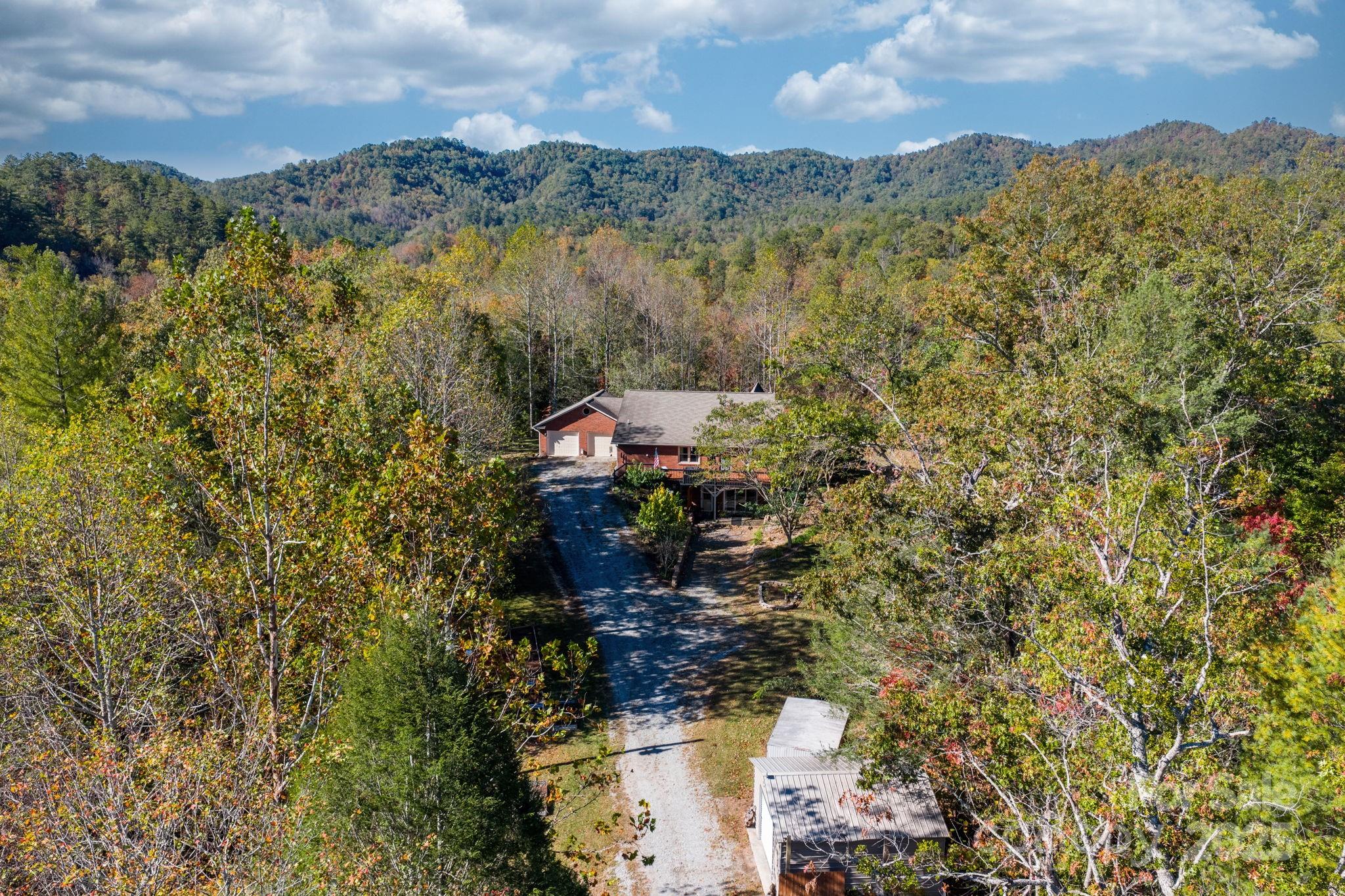 4441 Snyders Way — Lenoir