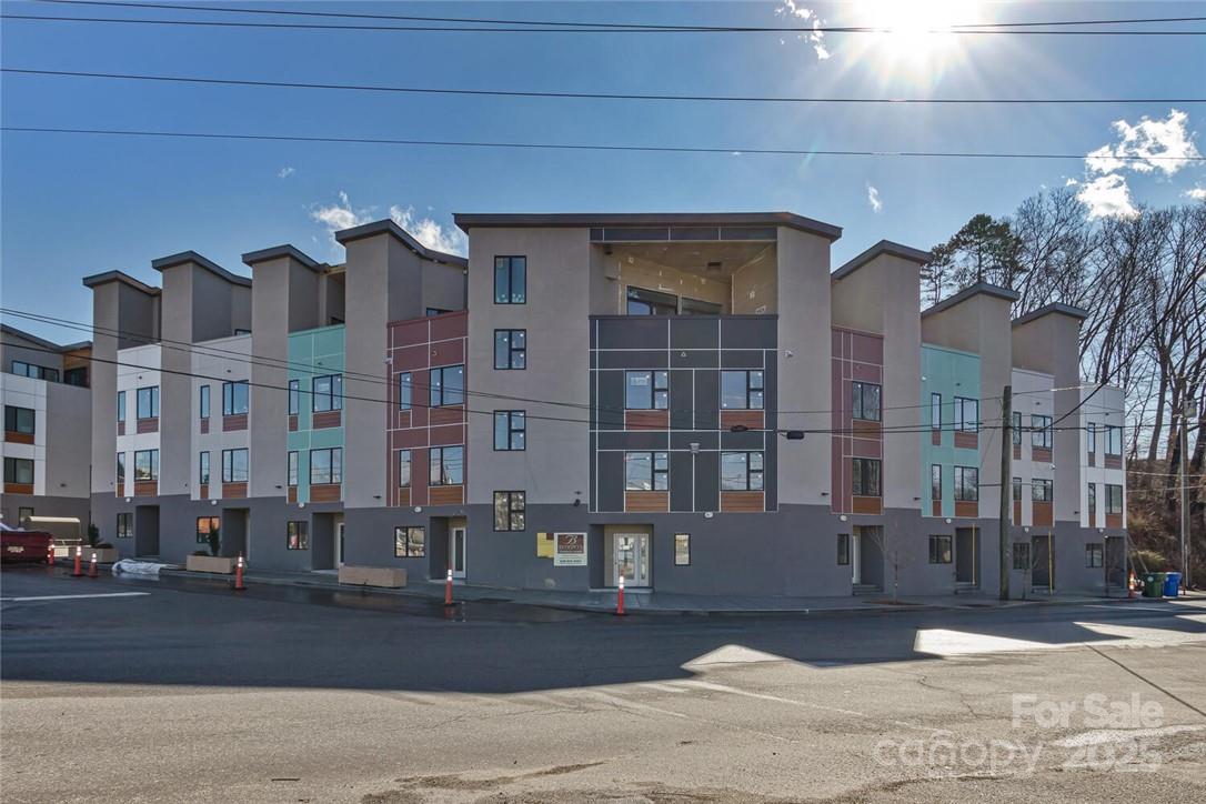 102 Southside Avenue #15 — Asheville