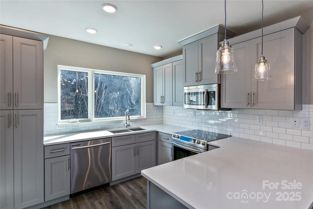 102 Southside Avenue #15 — Asheville