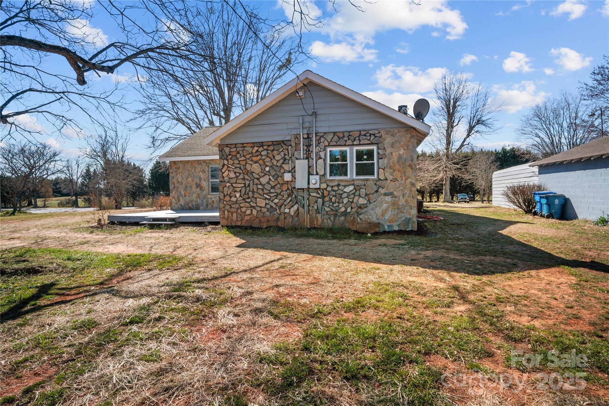 1953 Big Island Road — Rutherfordton