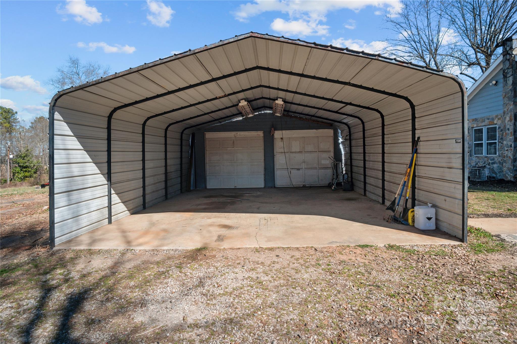 1953 Big Island Road — Rutherfordton