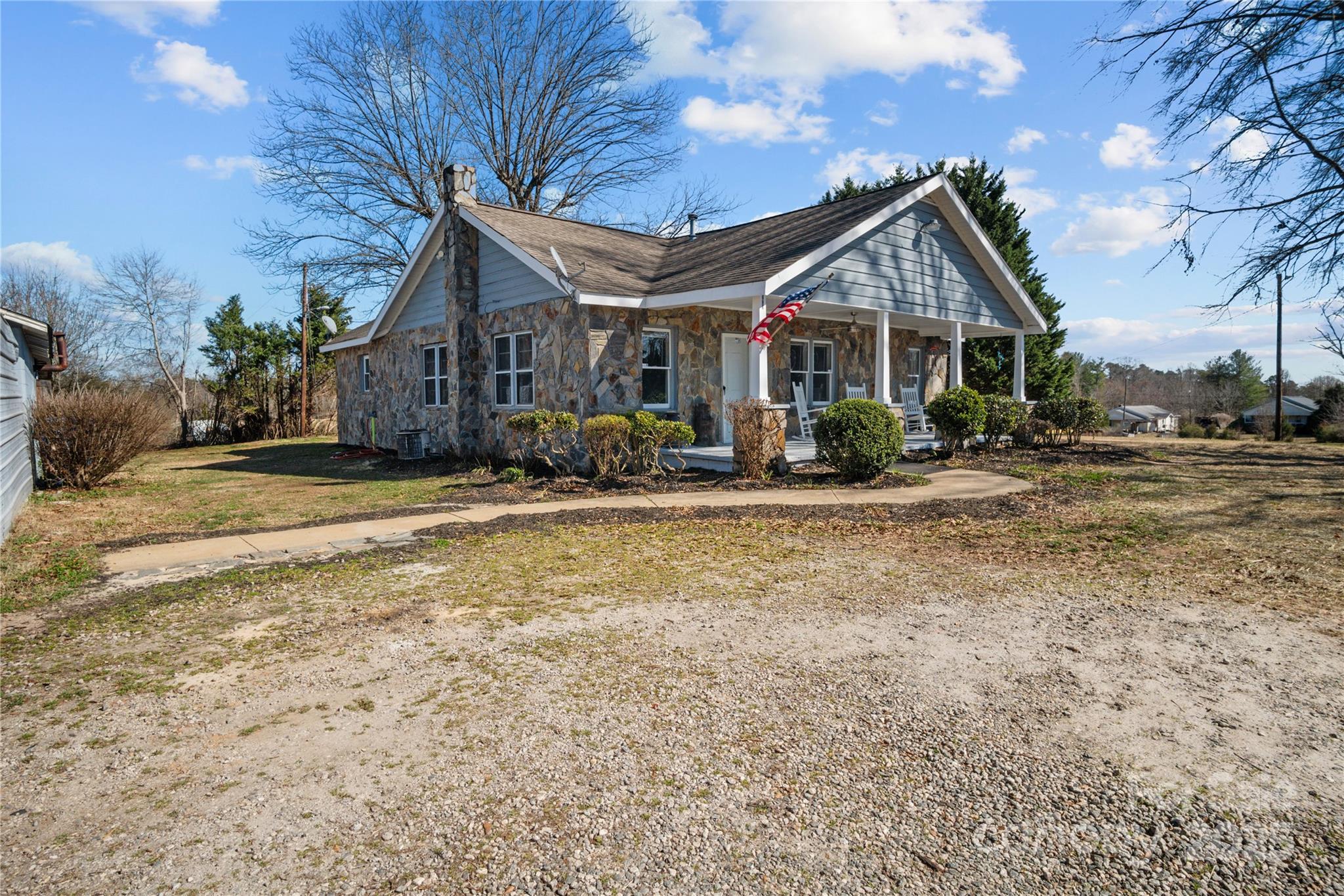 1953 Big Island Road — Rutherfordton