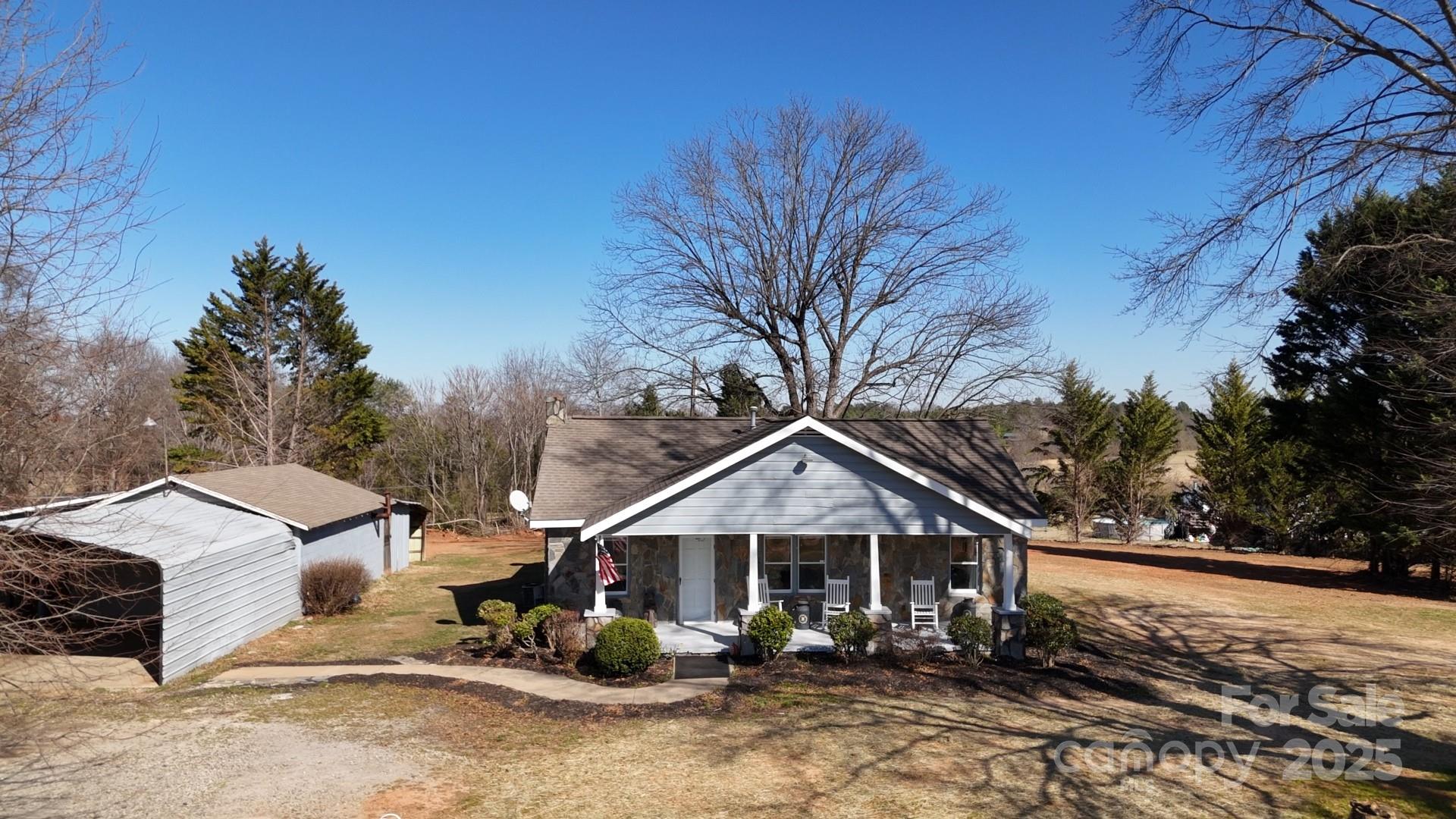 1953 Big Island Road — Rutherfordton