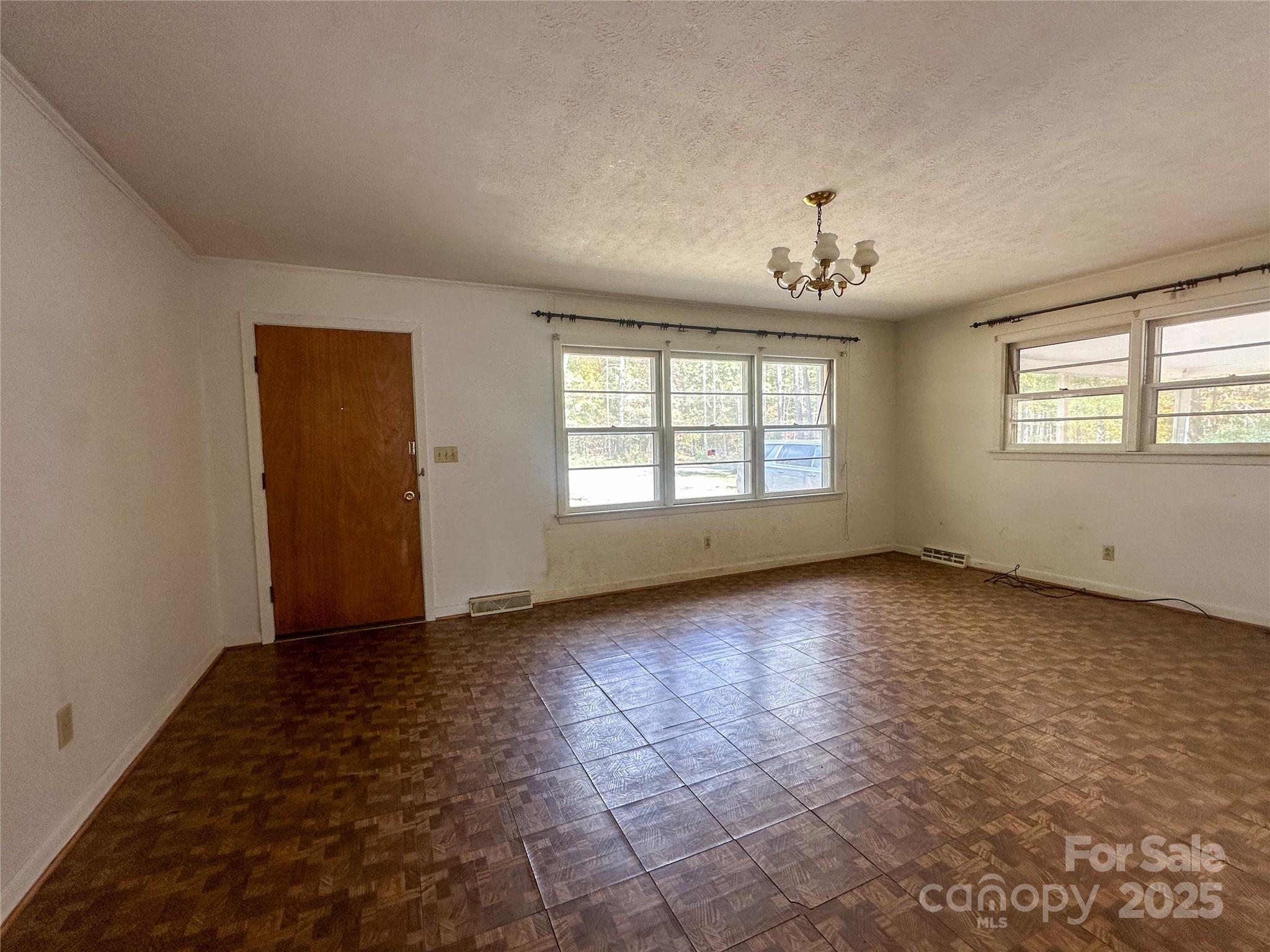 1910 Midwood Drive — Albemarle