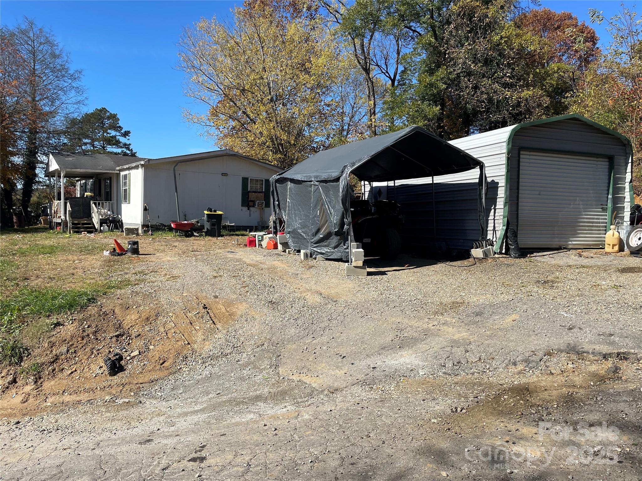 131 Lookout Road — Asheville
