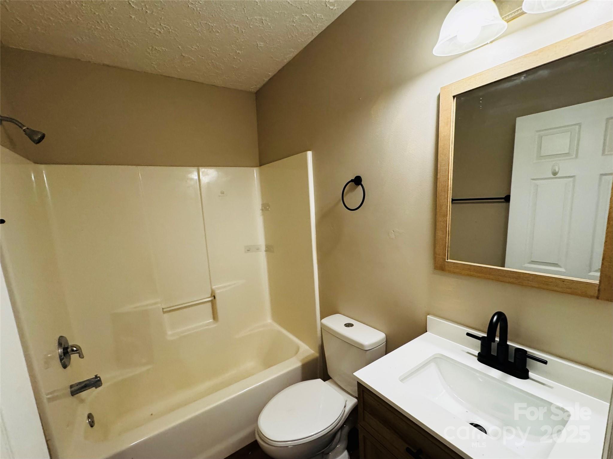 237 Camelot Drive #B — Waynesville