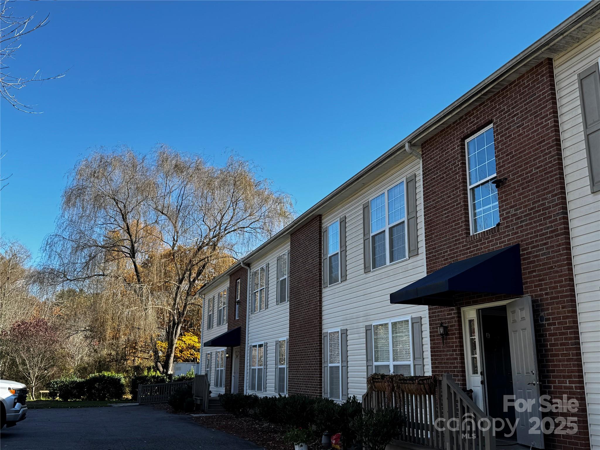 237 Camelot Drive #B — Waynesville