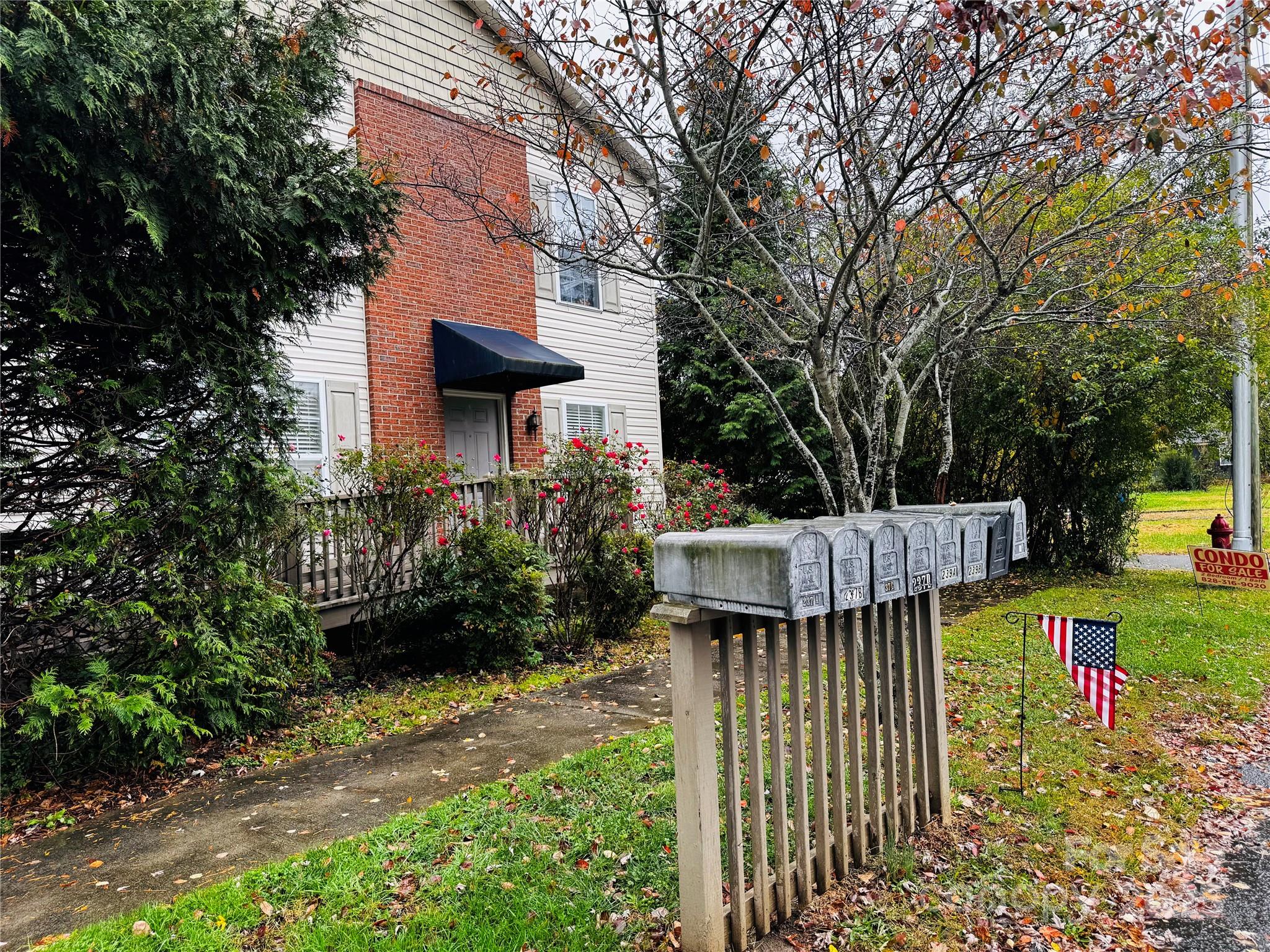 237 Camelot Drive #B — Waynesville