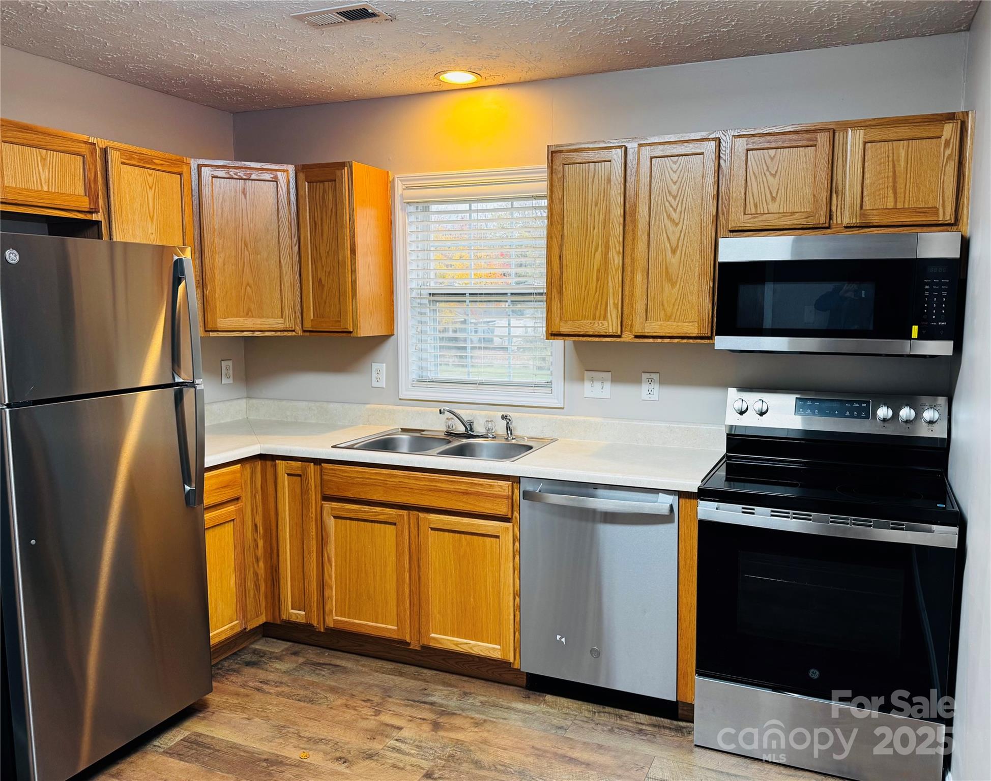 237 Camelot Drive #B — Waynesville