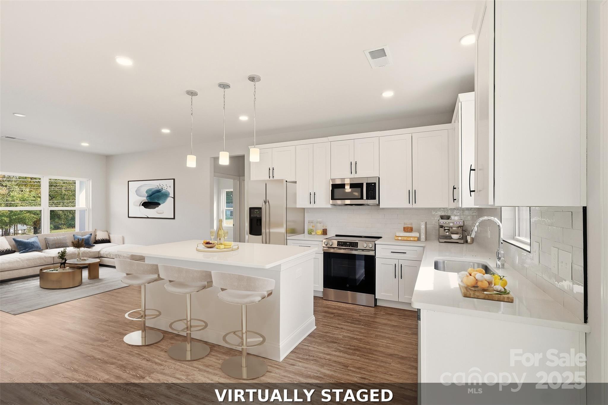 128 N Main Street — Granite Falls