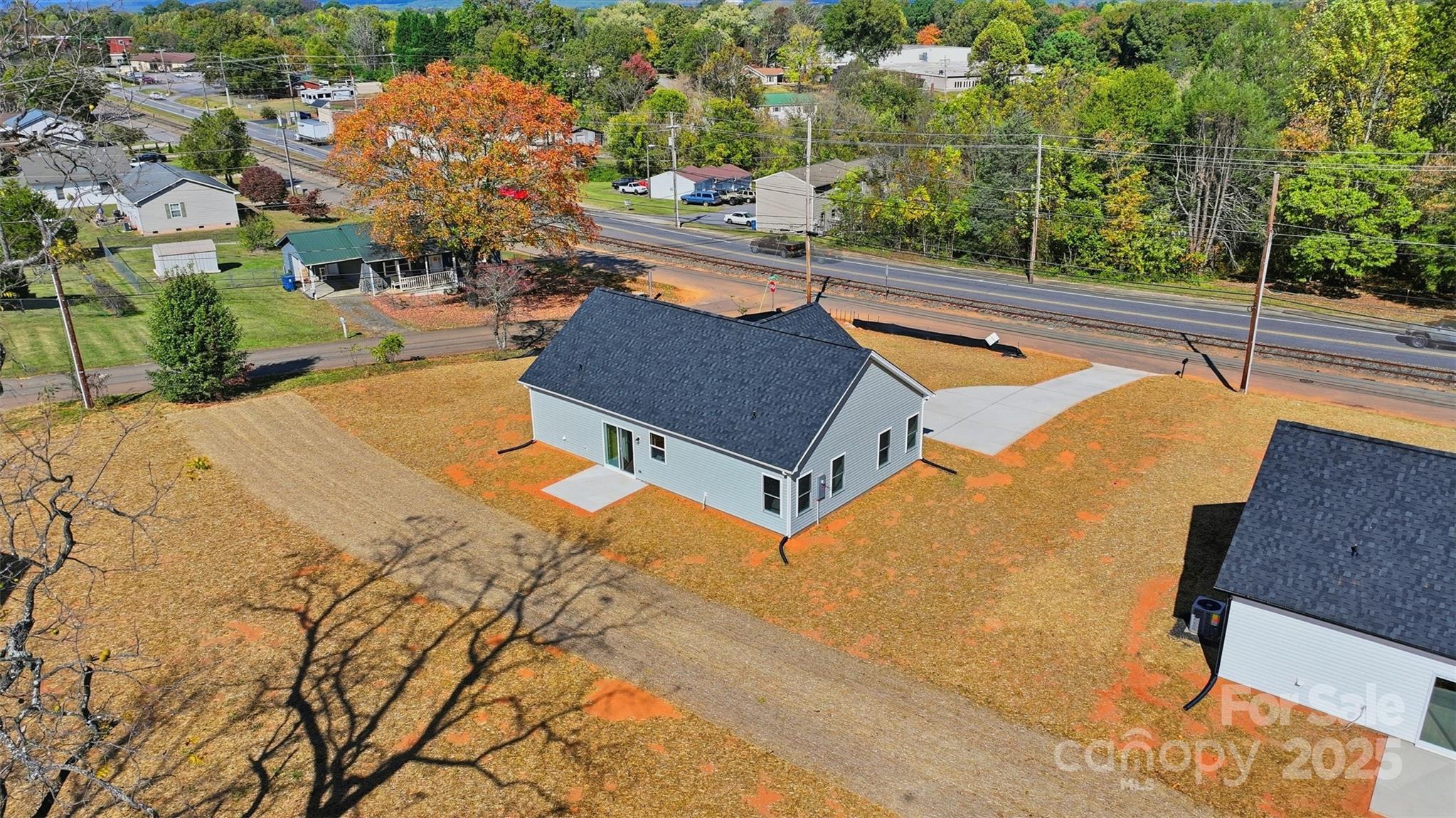 128 N Main Street — Granite Falls