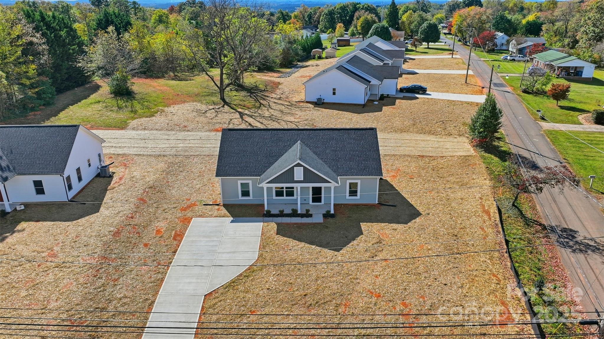 128 N Main Street — Granite Falls