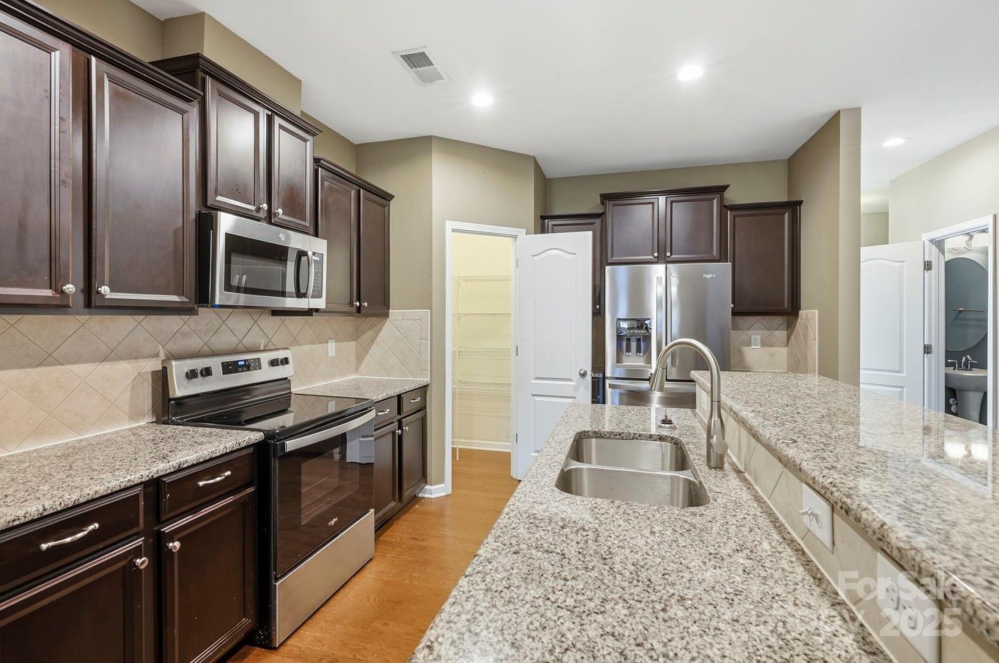 8988 Lanark Lane — Fort Mill