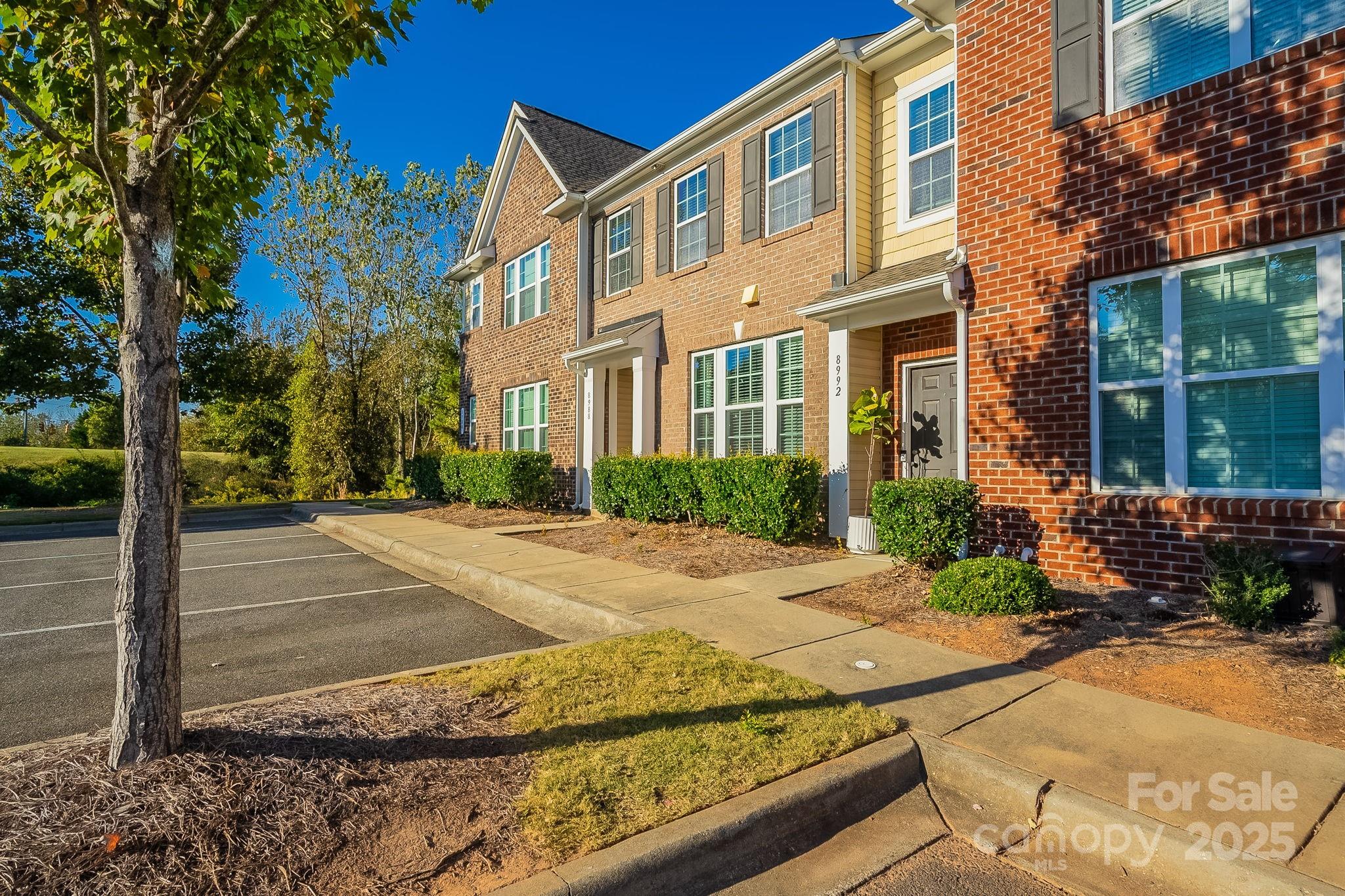 8988 Lanark Lane — Fort Mill