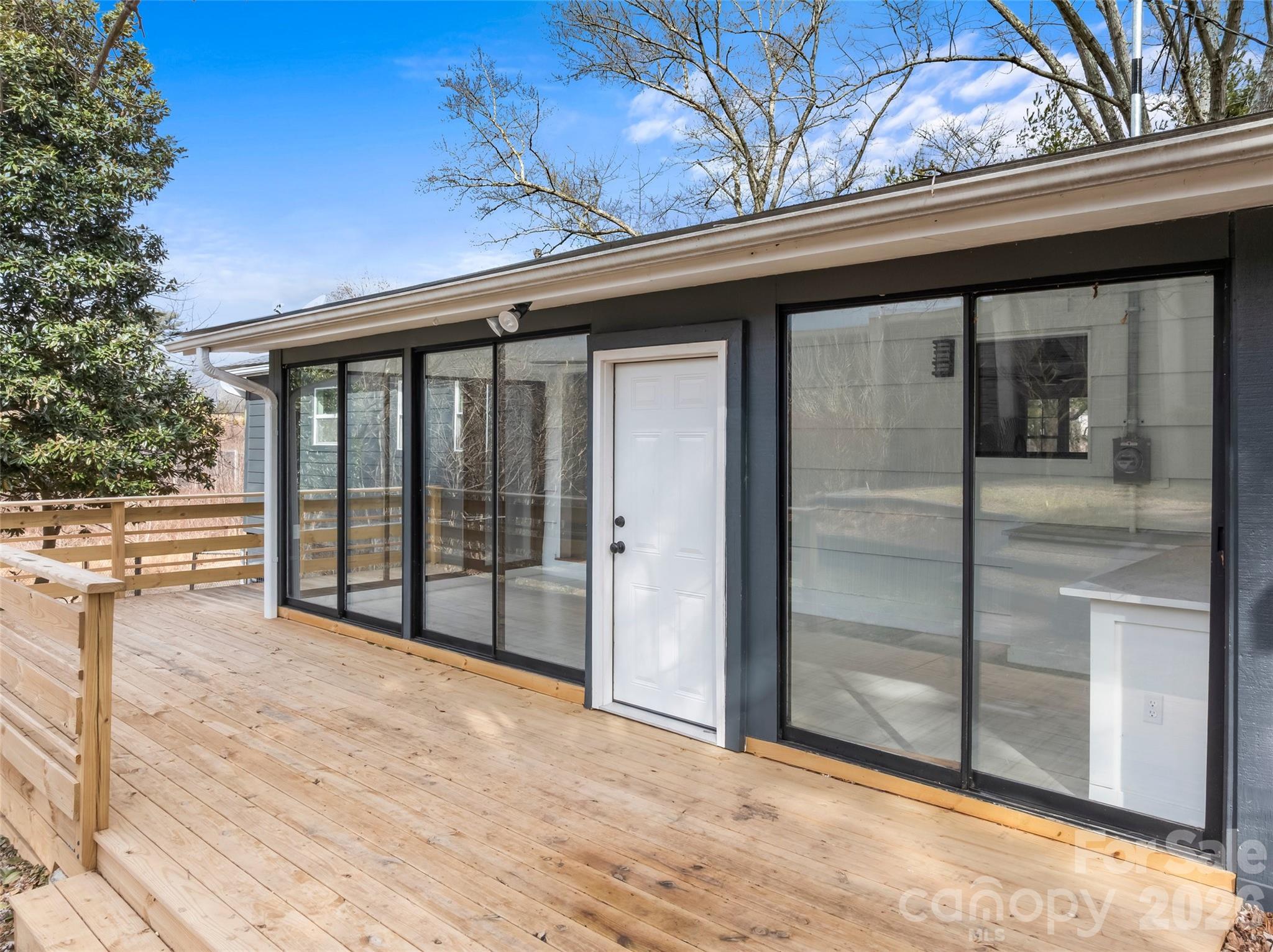 28 Pine Lane — Asheville