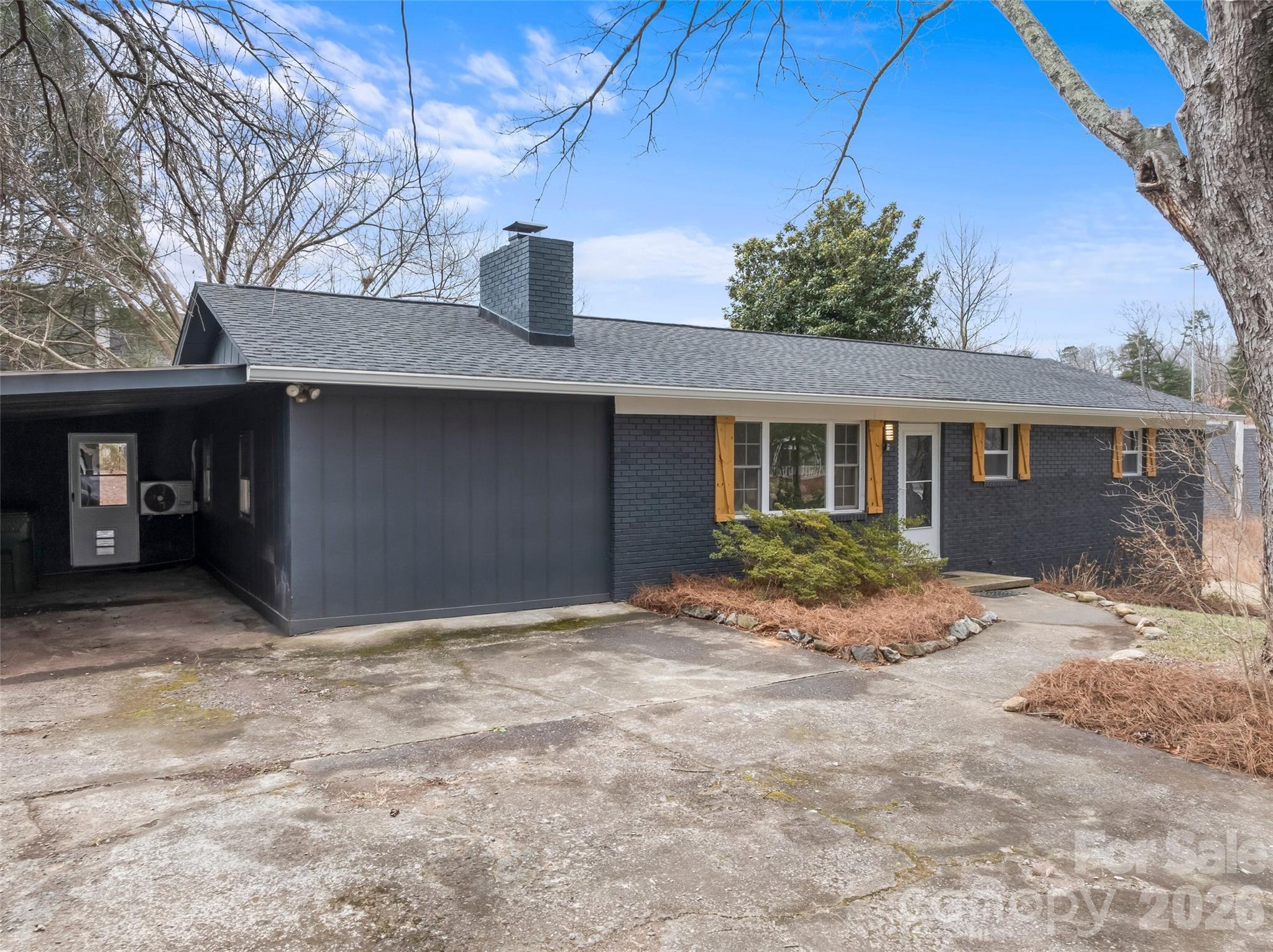 28 Pine Lane — Asheville