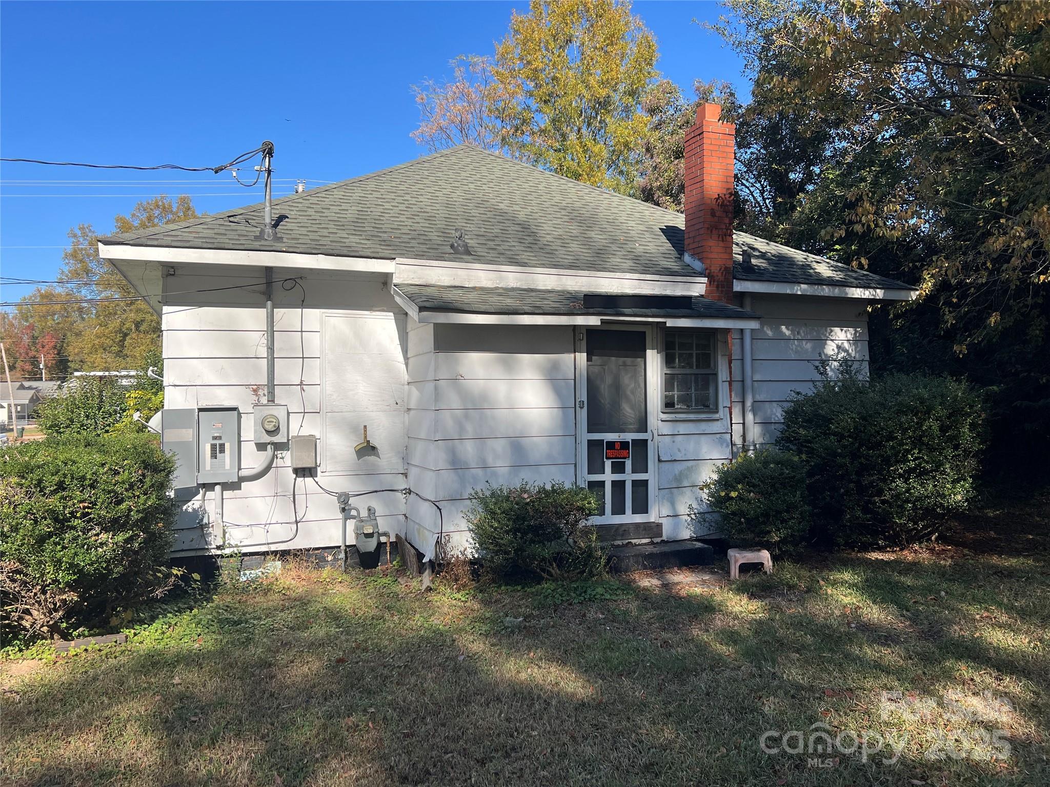 805 W Church Street W — Cherryville