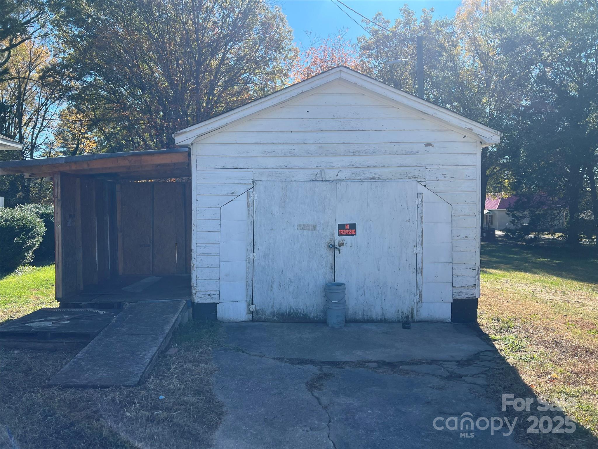 805 W Church Street W — Cherryville