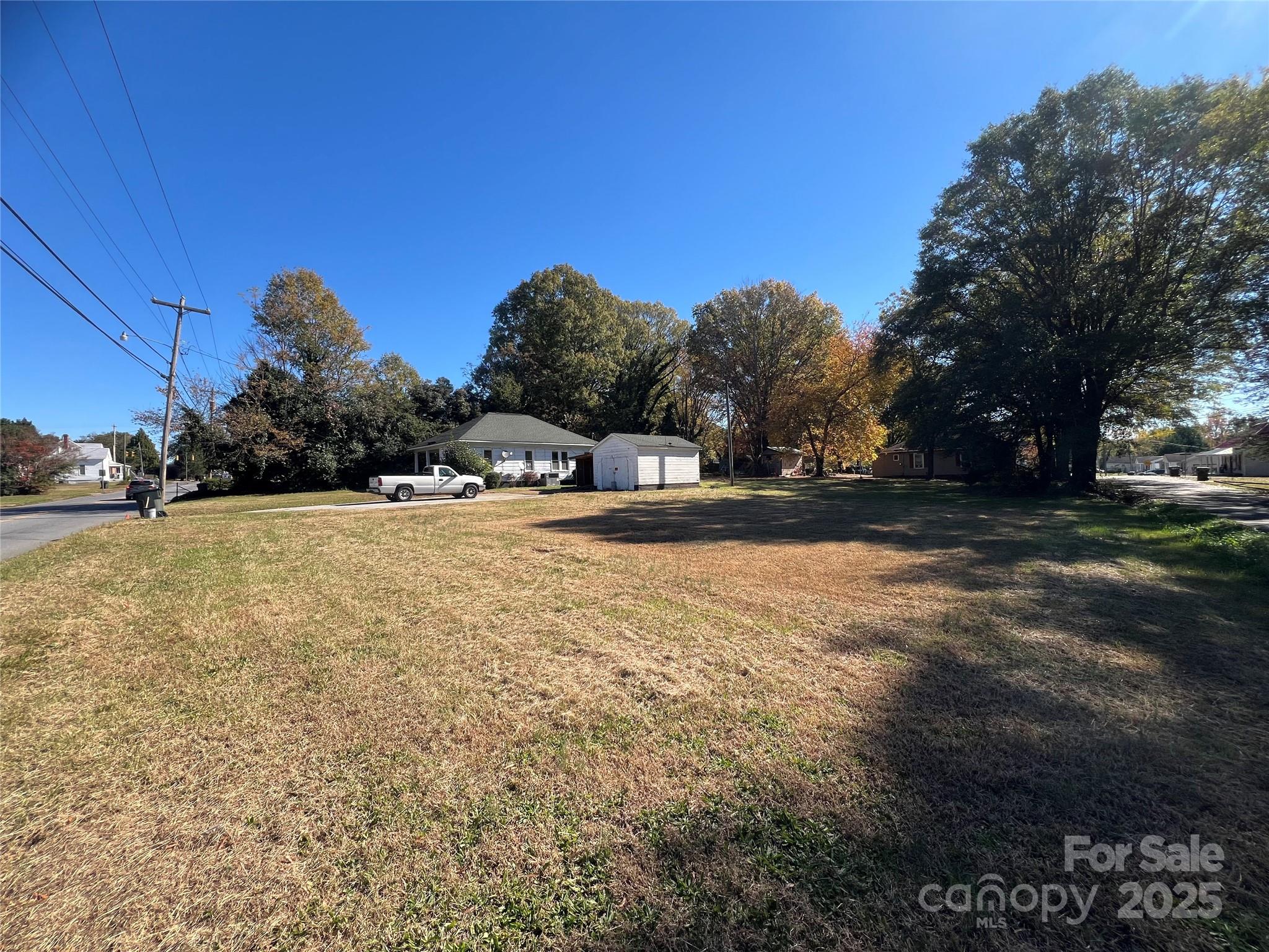805 W Church Street W — Cherryville