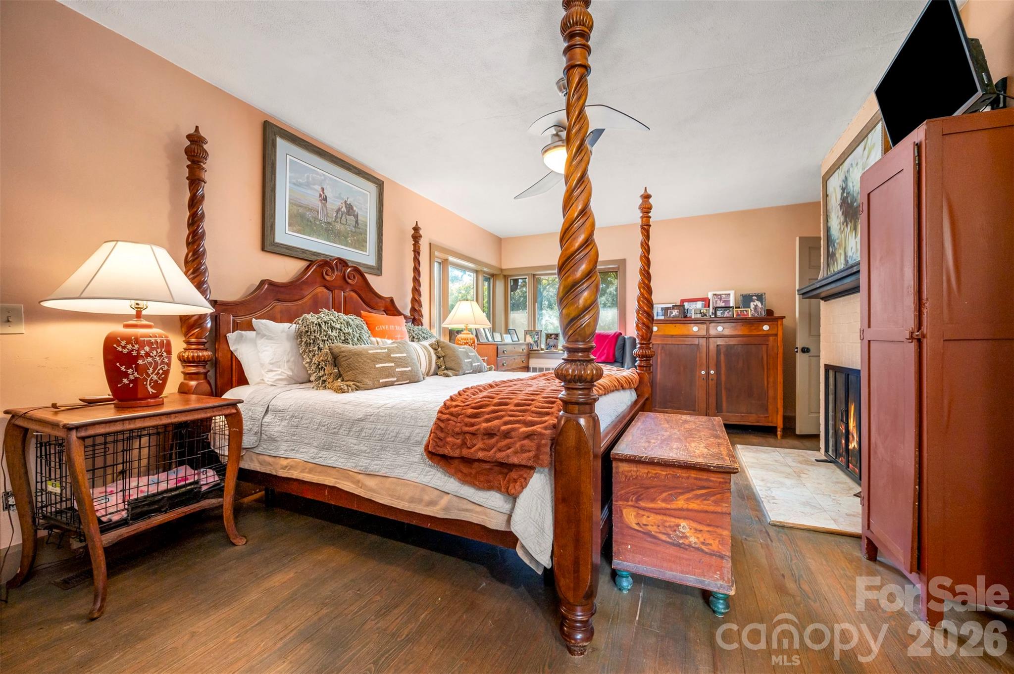 936 Golden Road — Tryon