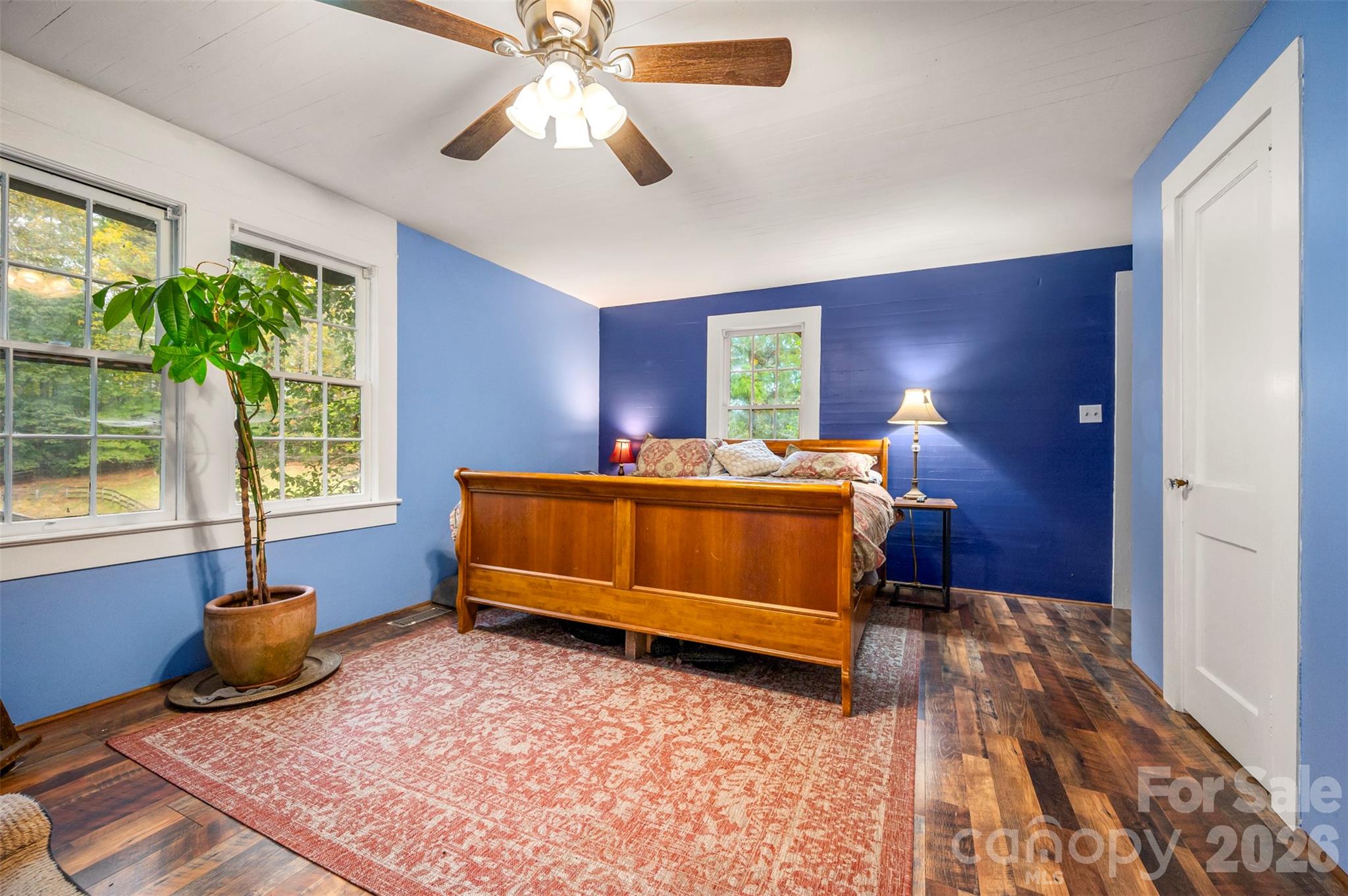 936 Golden Road — Tryon