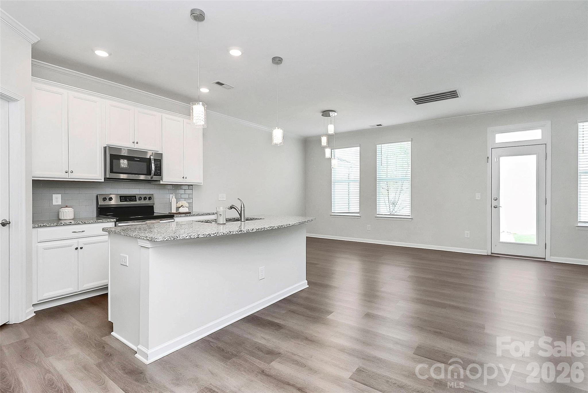 769 River Park Road — Belmont