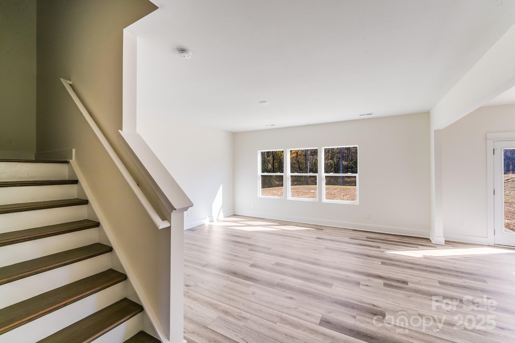212 Sugar Hill Road — Troutman