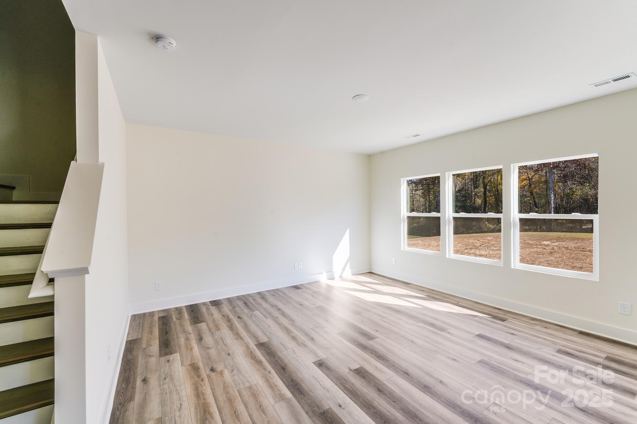 212 Sugar Hill Road — Troutman