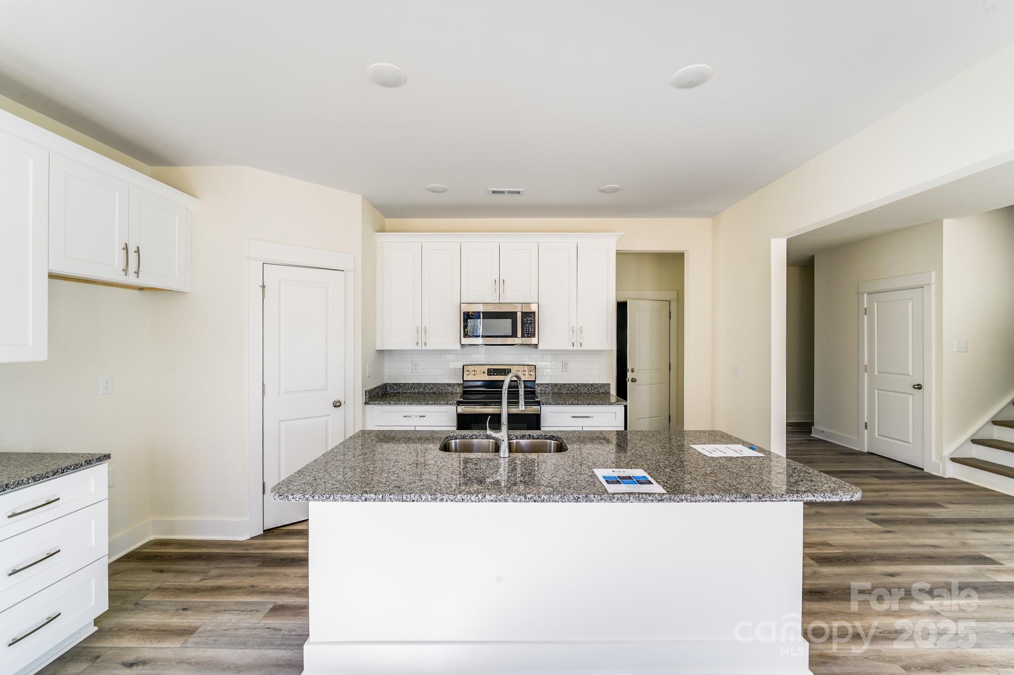 212 Sugar Hill Road — Troutman