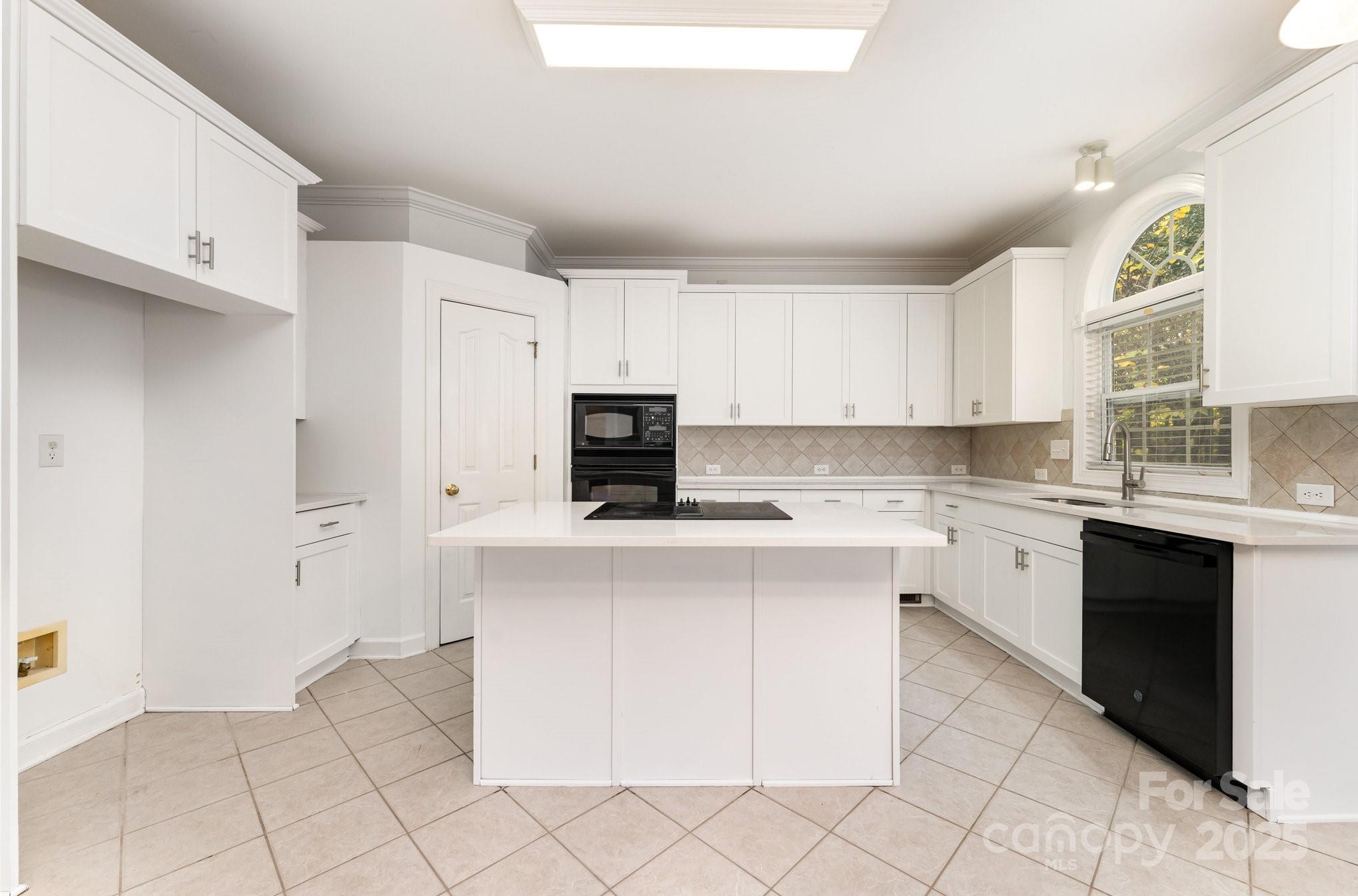 14333 Maclauren Lane — Huntersville