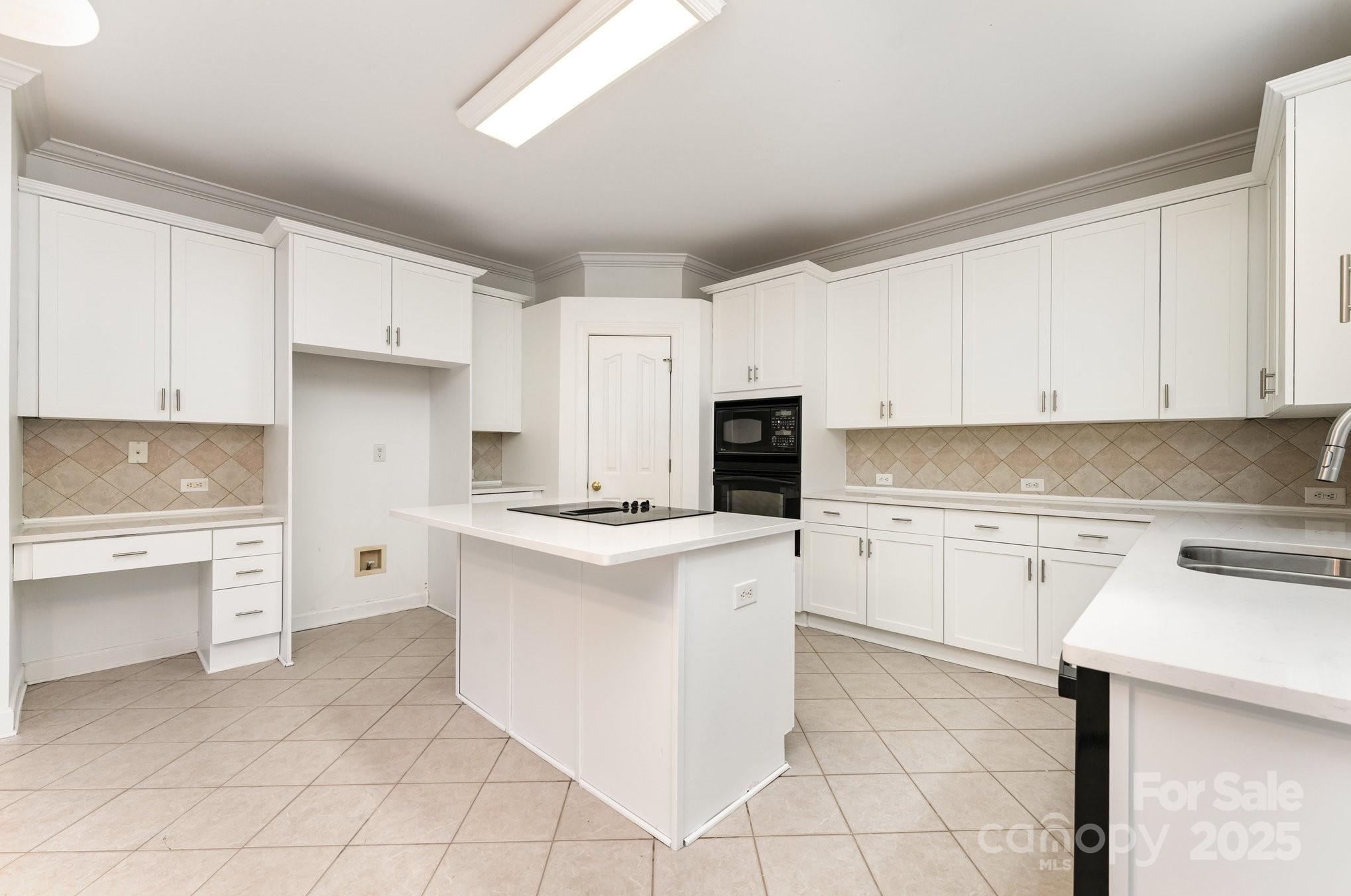 14333 Maclauren Lane — Huntersville