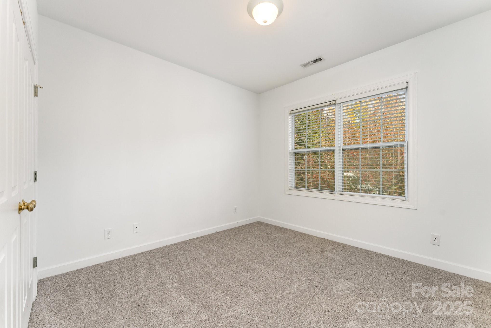14333 Maclauren Lane — Huntersville