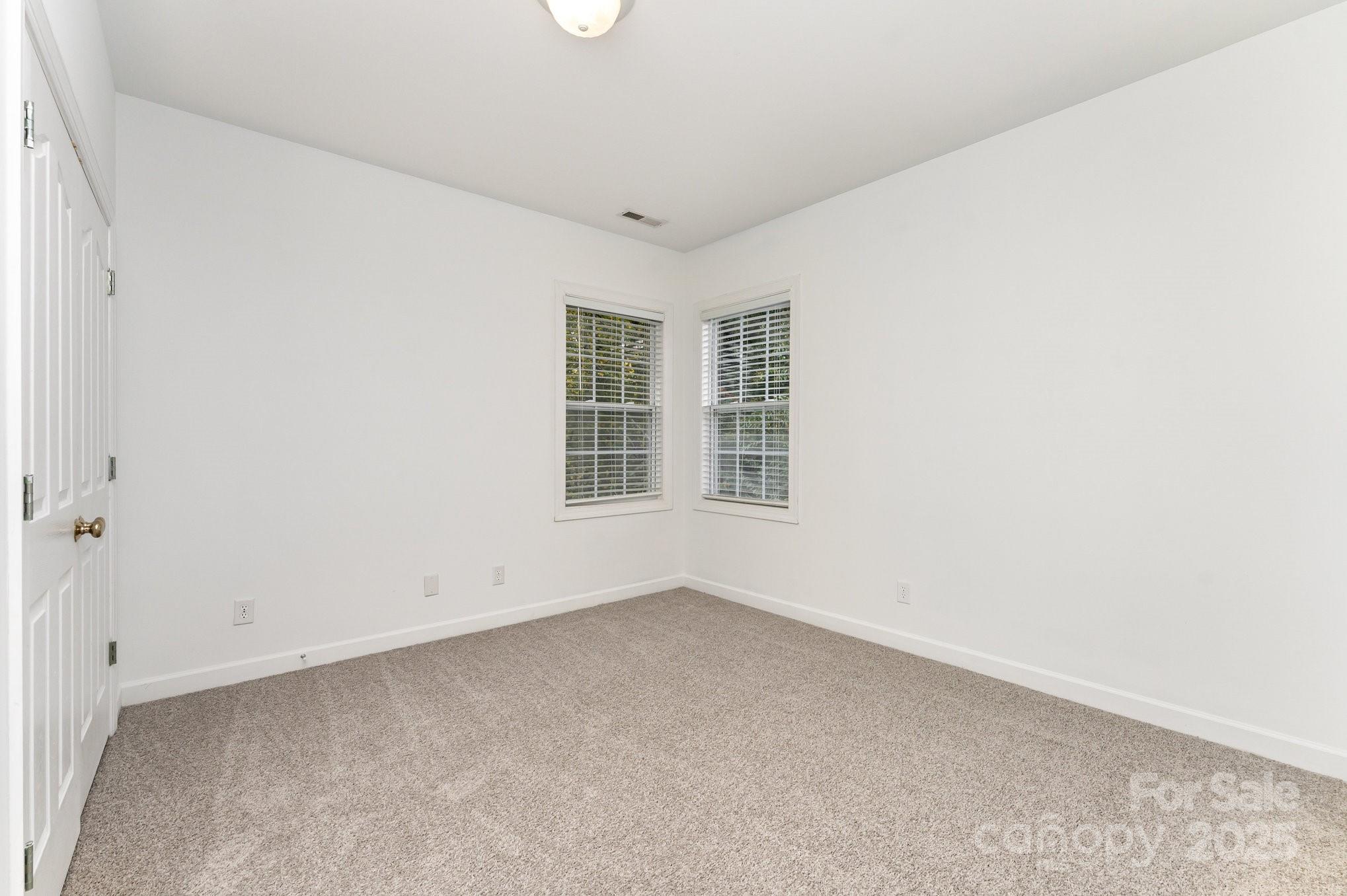 14333 Maclauren Lane — Huntersville