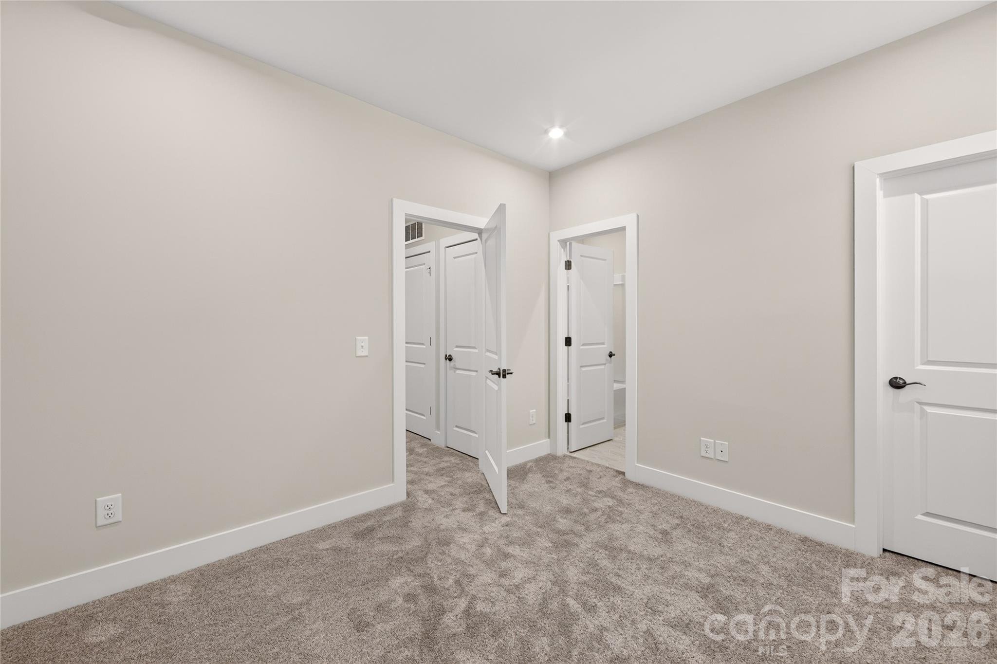 1530 Levy Way — Charlotte