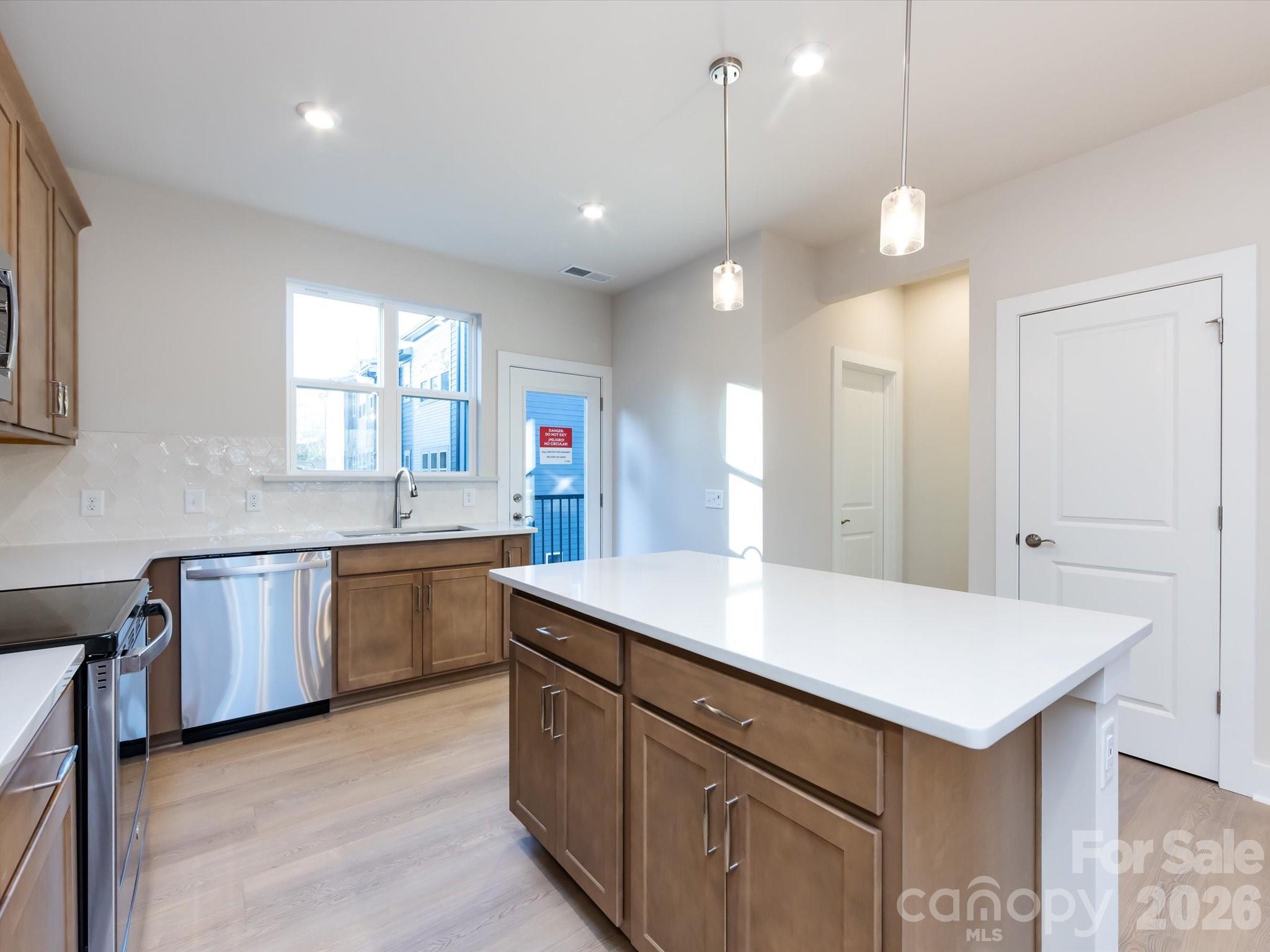 1530 Levy Way — Charlotte